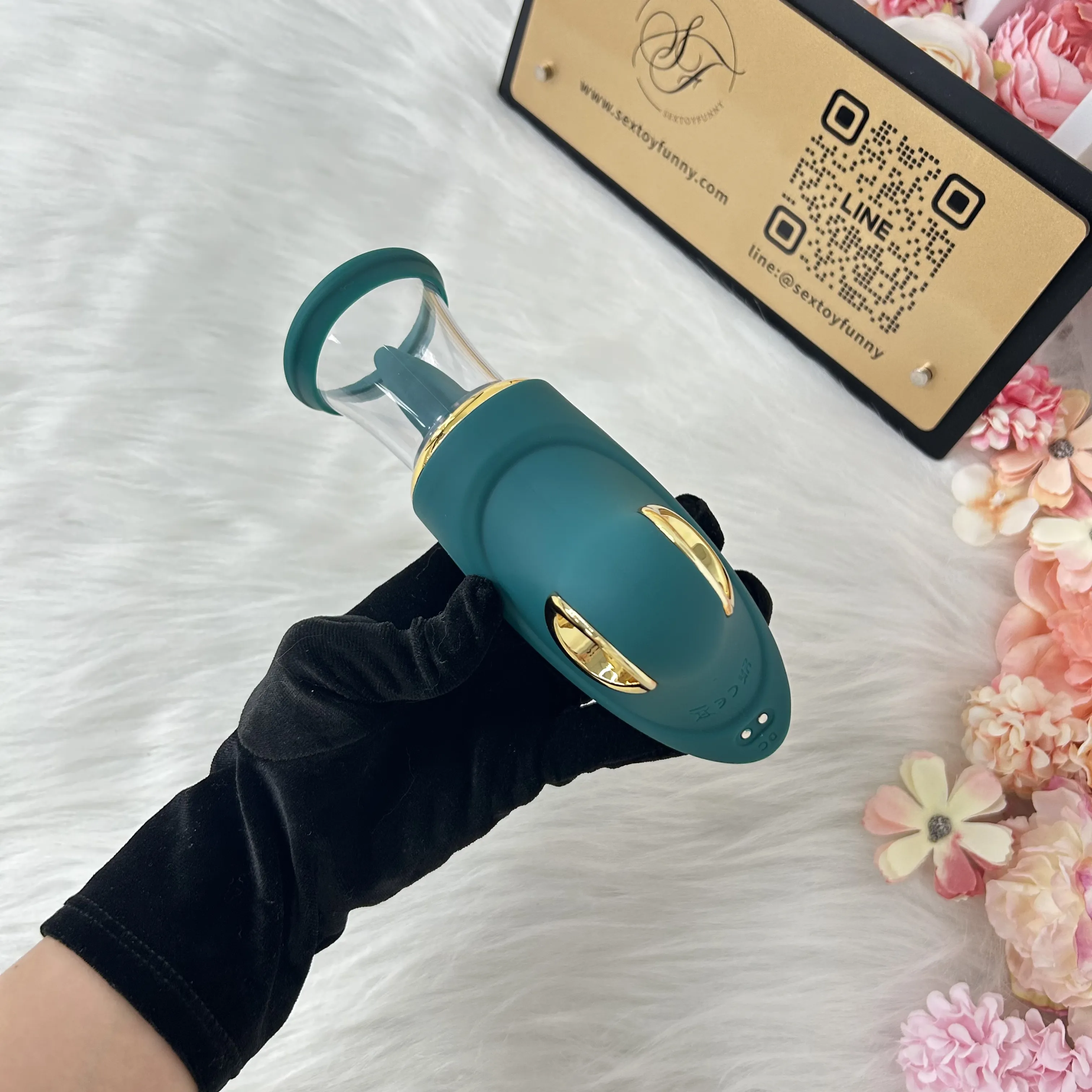 5 Suction 7 Tongue-Licking Metal Finger Ring Vibrator