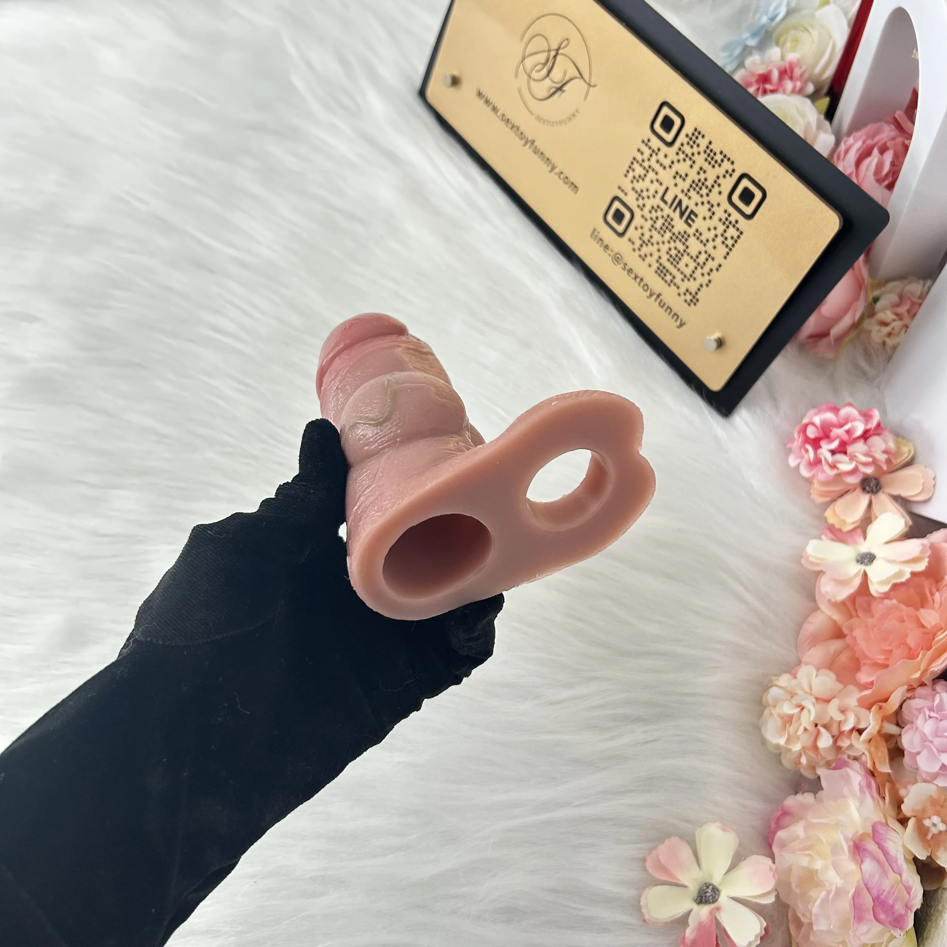 SXXY S8112 Platinum Silicone Simulated Penis Sleeve