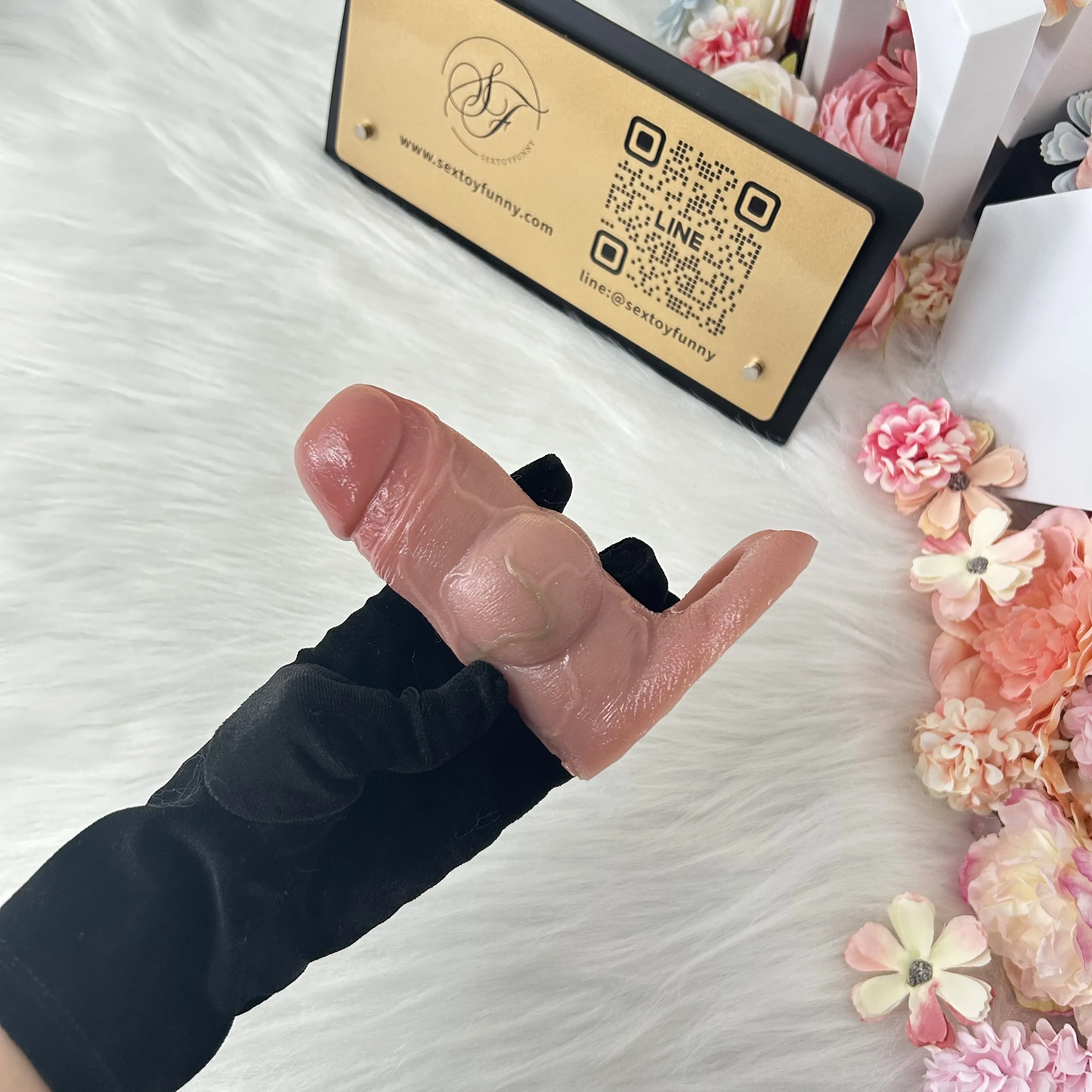 SXXY S8112 Platinum Silicone Simulated Penis Sleeve