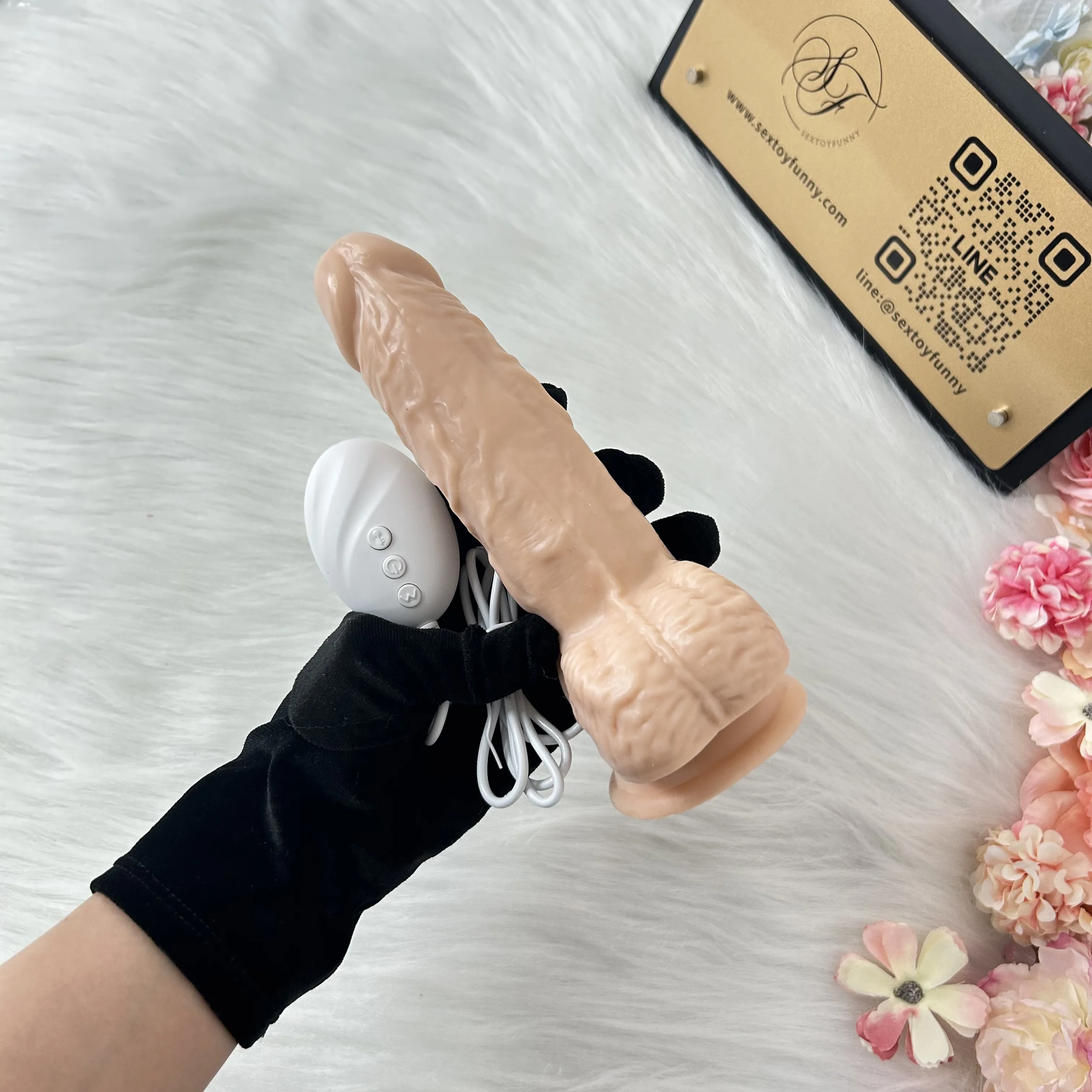 Remote Control Vibrating & Thrusting Heating Dildo 19cm