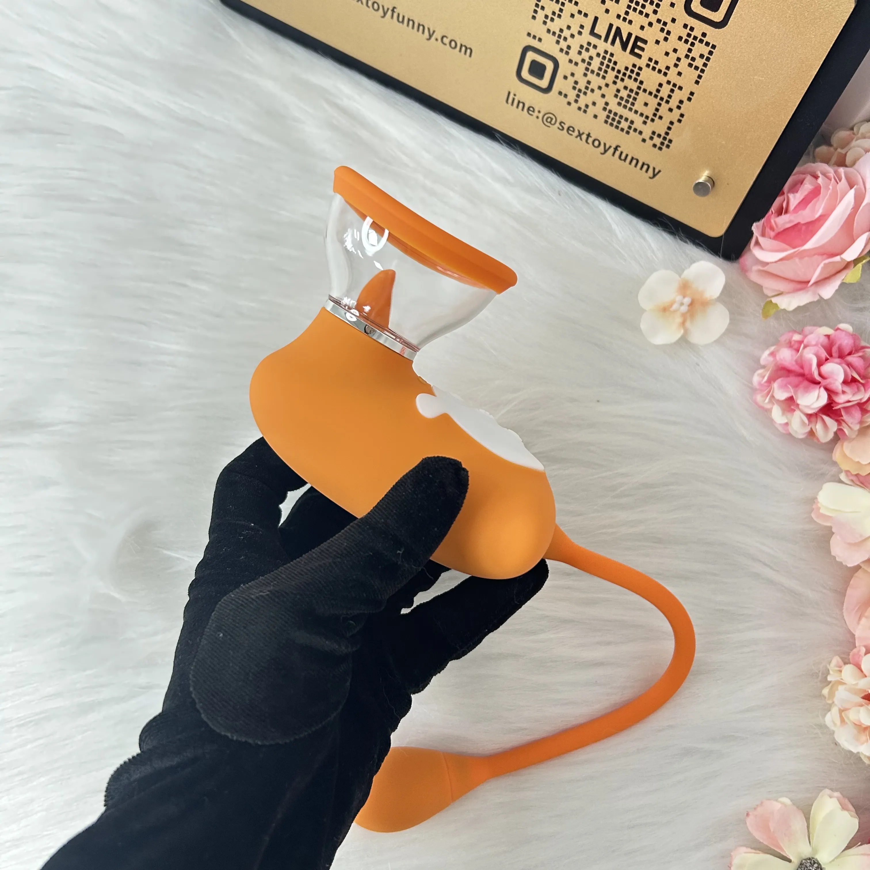 Penguin Shaped Dual 7 Frequencies Suction & Licking Vibrator
