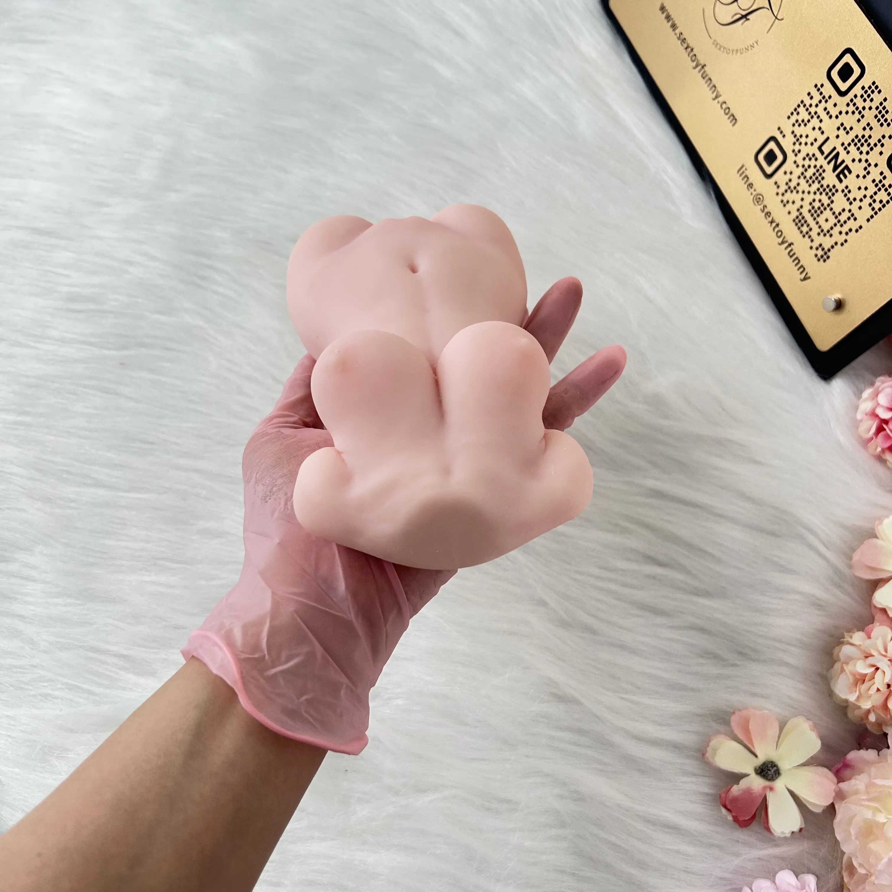 JIUAI—LUNA Realistic Vagina Simulated Adult Clitoris 500g