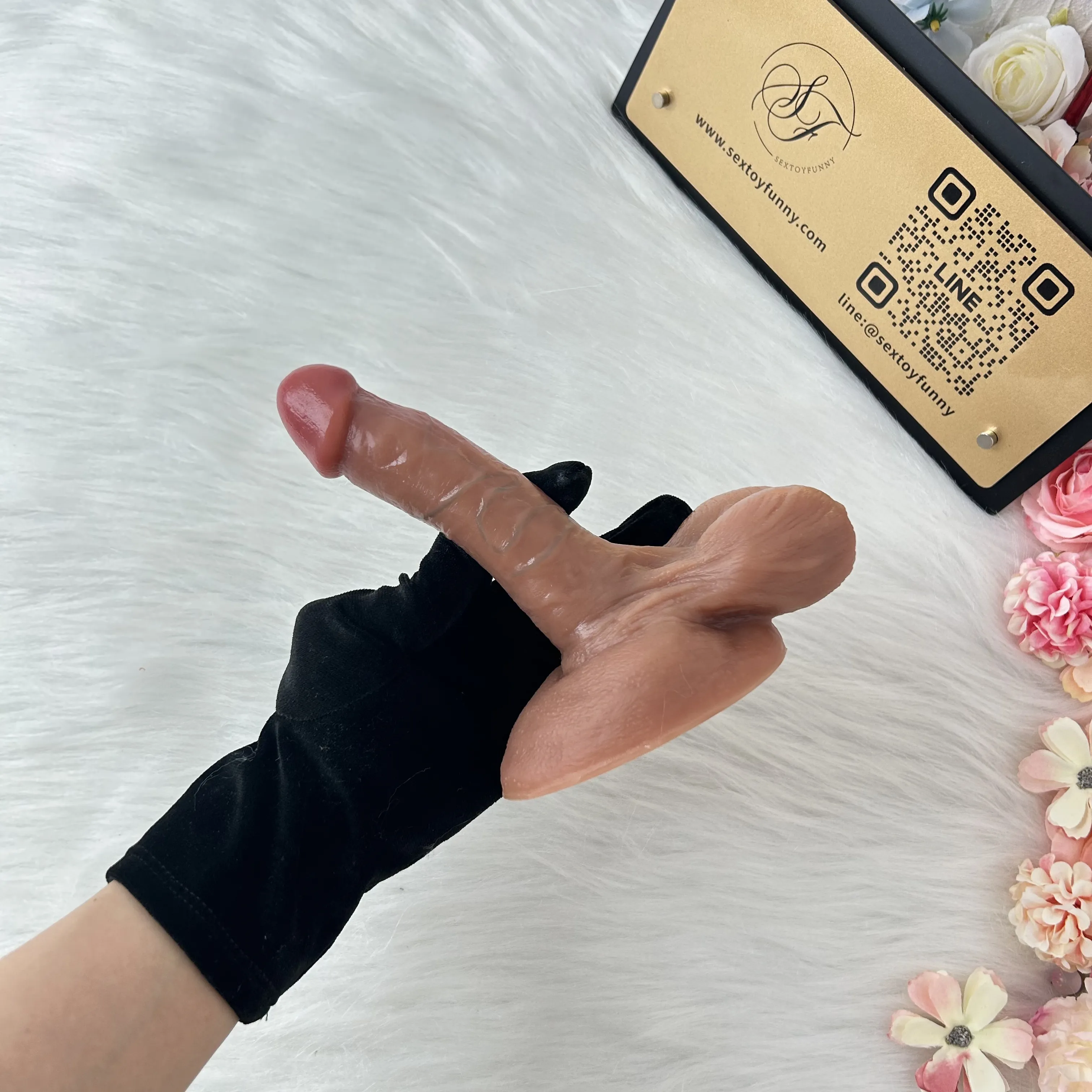 1:1 Highly Restored Realistic Dildo With Large Suction Cup