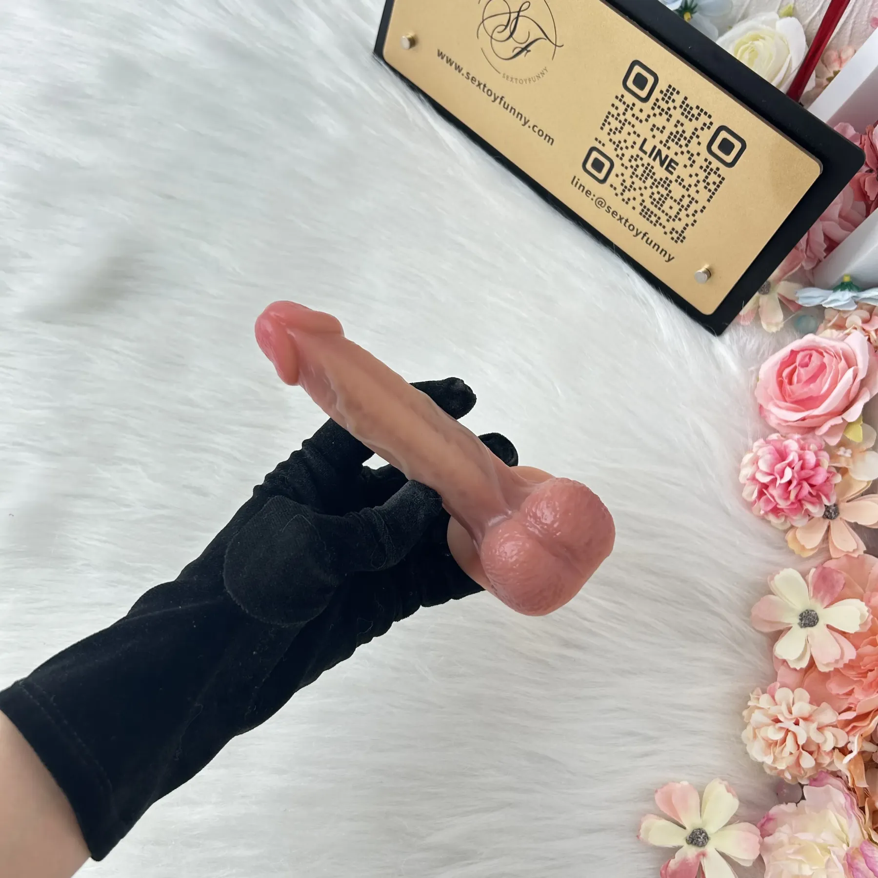 ดิลโด้ ควยปลอม ลอกเลียนแบบ 1:1 ซิลิโคนเหลวสองชั้น โค้งงอได้ ขนาดกำลังดี