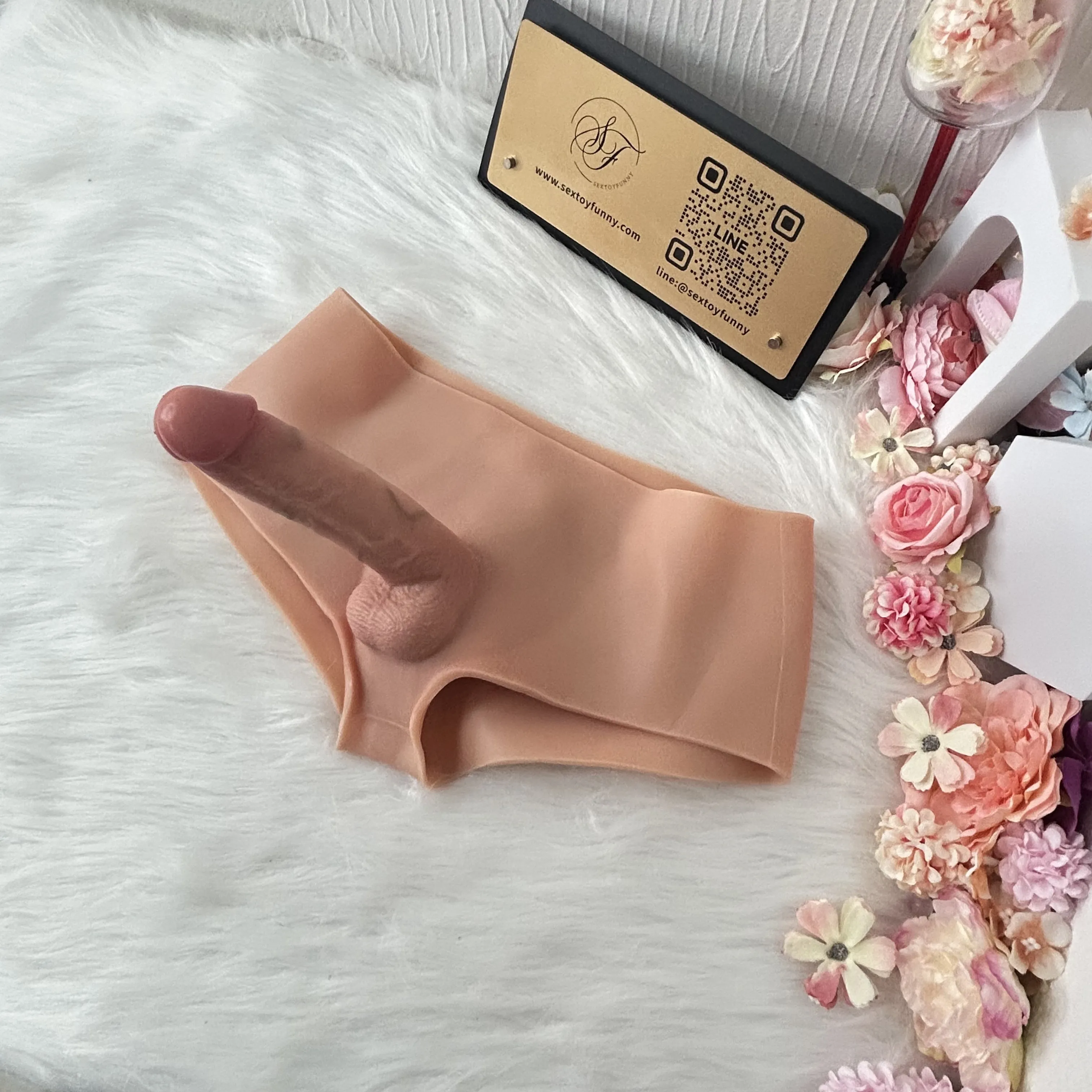 High-Elasticity Silicone Strap On Realistic Dildo NW:1050g