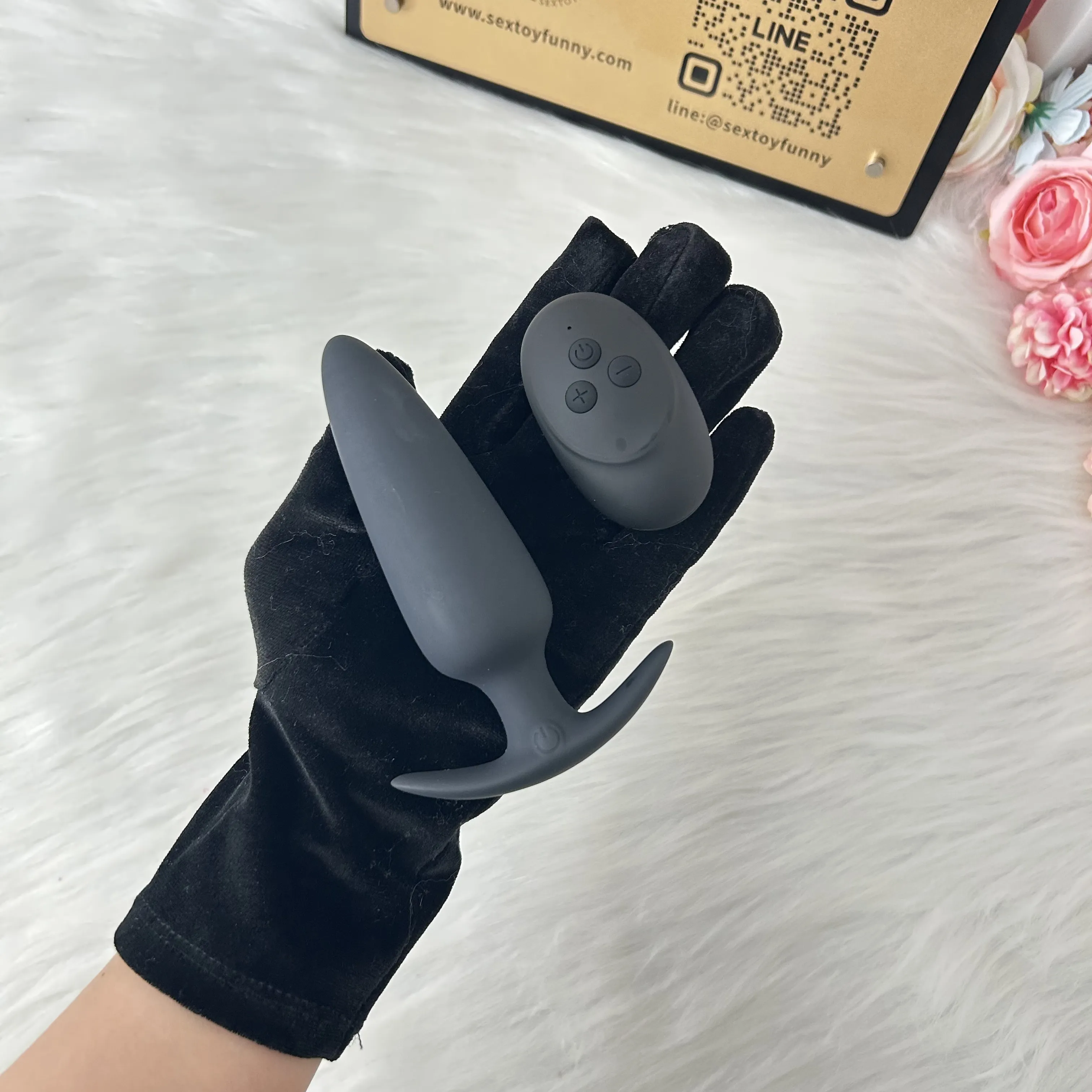 Anchor Shaped Anal Vibrator & Prostate Massager 3 Sizes