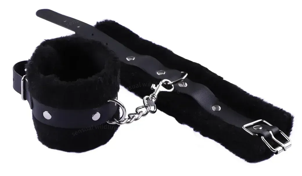 ชุดเซท BDSM อุปกรณ์พันธนาการ ชุด 3 ชิ้น ที่ปิดตาสีดำ กุญแจมือ ขนนก