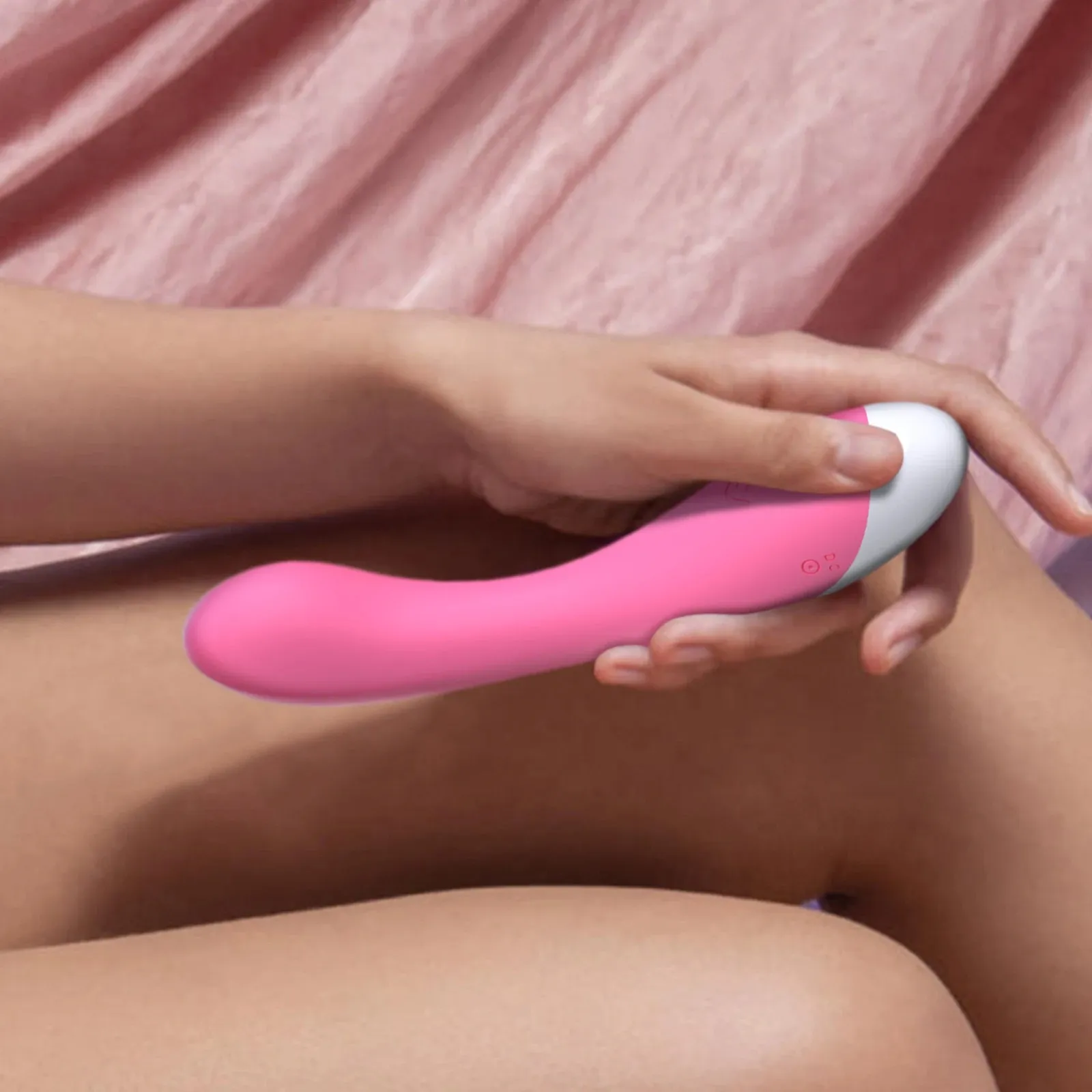 12 Frequencies Bendable Double-Layer TPE Spot Vibrator