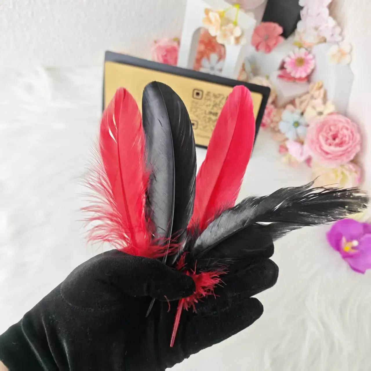 BDSM 3-Piece Bondage Set - Blindfold, Handcuffs & Feather Tickler