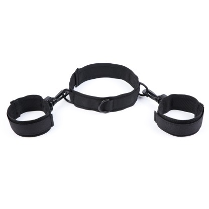 W0421 ปลอกคอสำหรับเล่นบทบาท BDSM Polyester