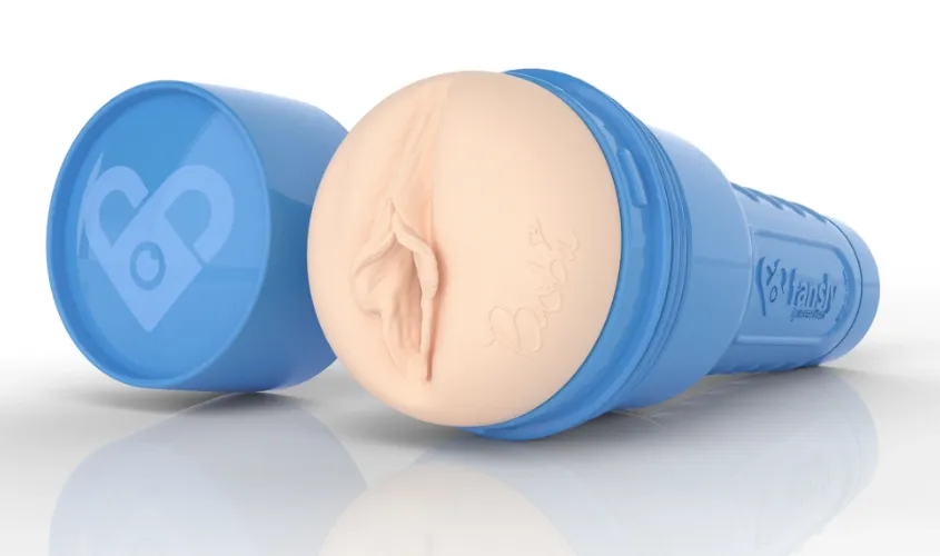 Fleshlight จิ๋มกระป๋อง——ภาพจากเว็บ Fleshlight