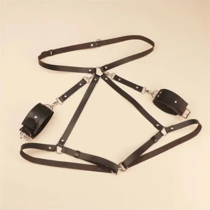 ชุดเซท BDSM ชุดผูกมัดหนัง 5 ชิ้น มีกุญแจมือ กุญแจเท้า เข็มขัด