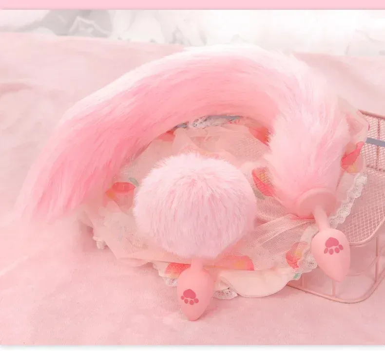 Fox Tail Anal Plug Available In 2 Colors And 2 Styles
