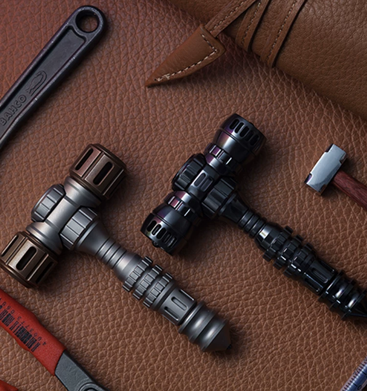 Black Mirror Design Hammer