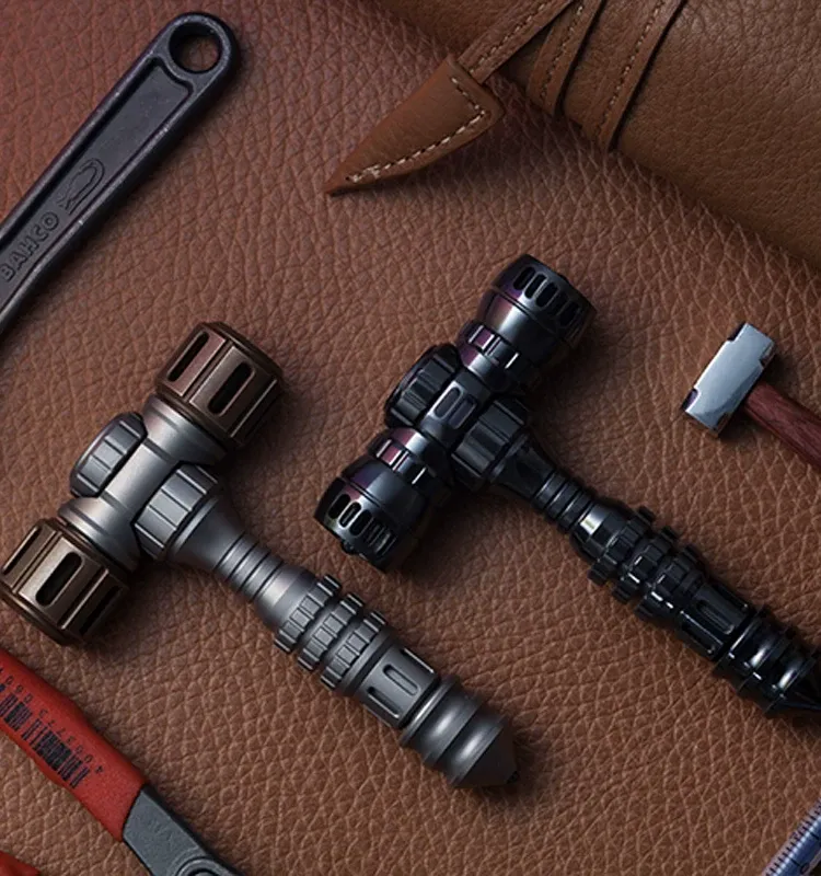 Black Mirror Design Hammer