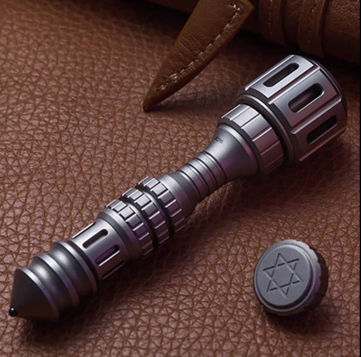 Black Mirror Design Hammer