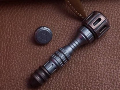 Black Mirror Design Hammer