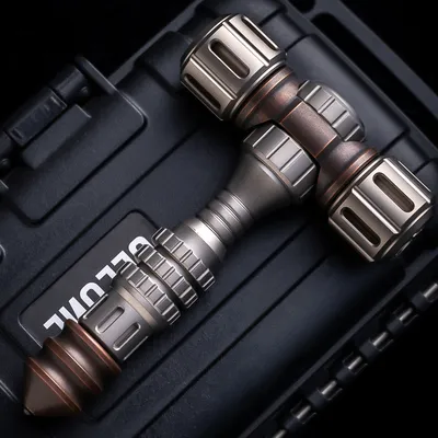 Black Mirror Design Hammer