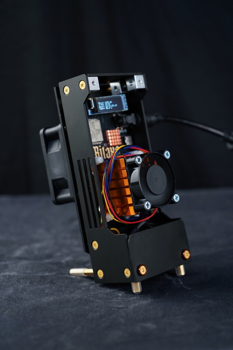 Enhanced Bitaxe Stand Cooling Kit