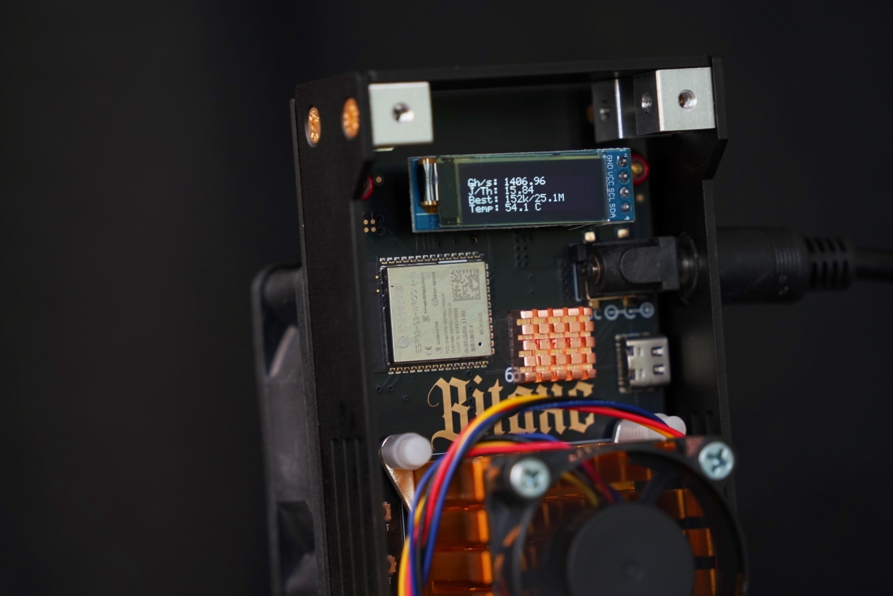 Enhanced Bitaxe Stand Cooling Kit