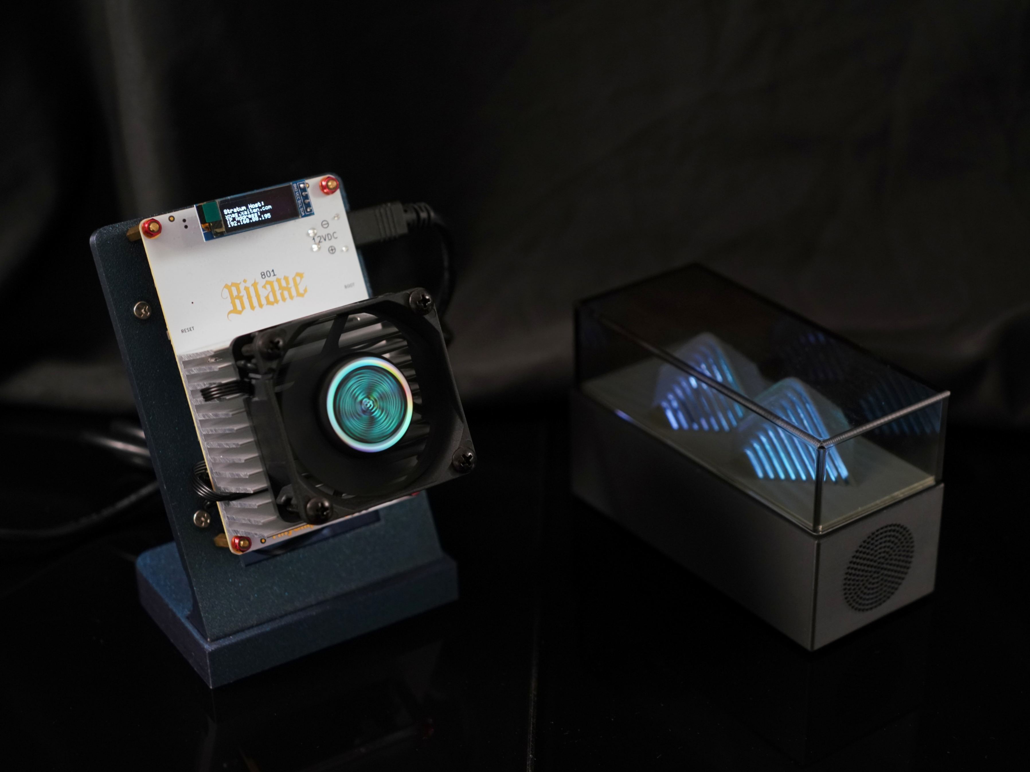 Zyber Blanc BM1373 Miner