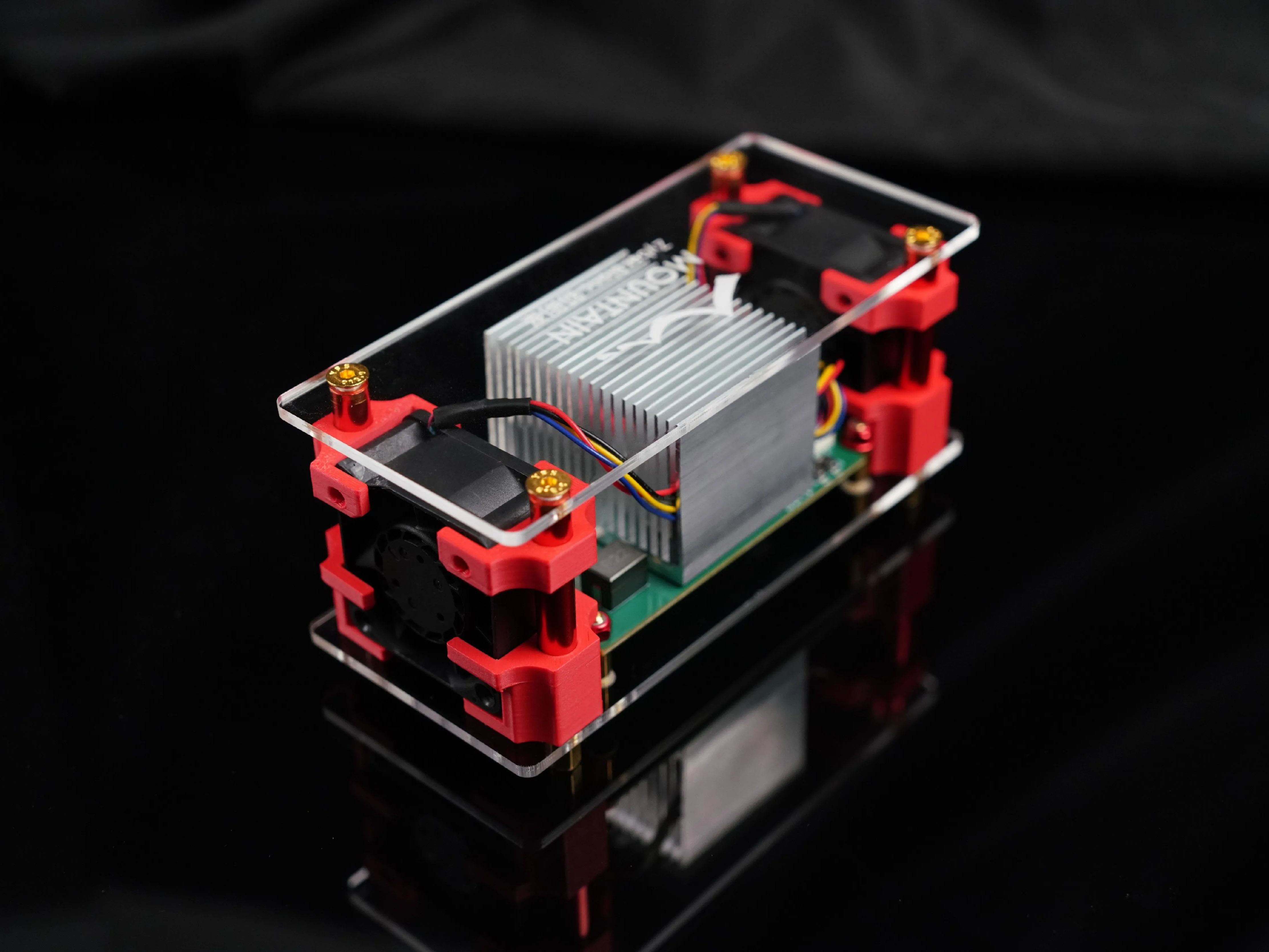 Zyber Blanc BM1373 Miner