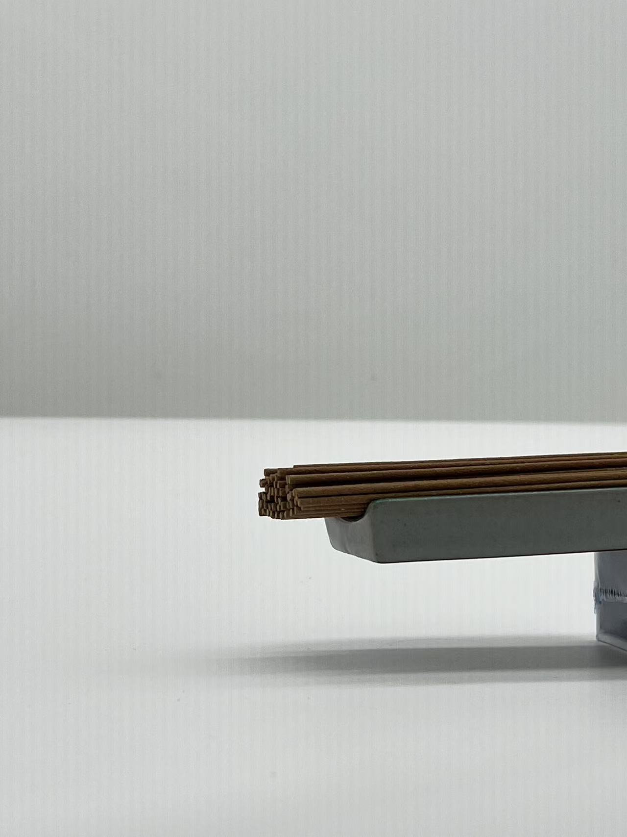 Antique Chinese Pearwood Sandalwood | A sleep-aiding fragrance that invites you into the secret realm of the palace 👑✨