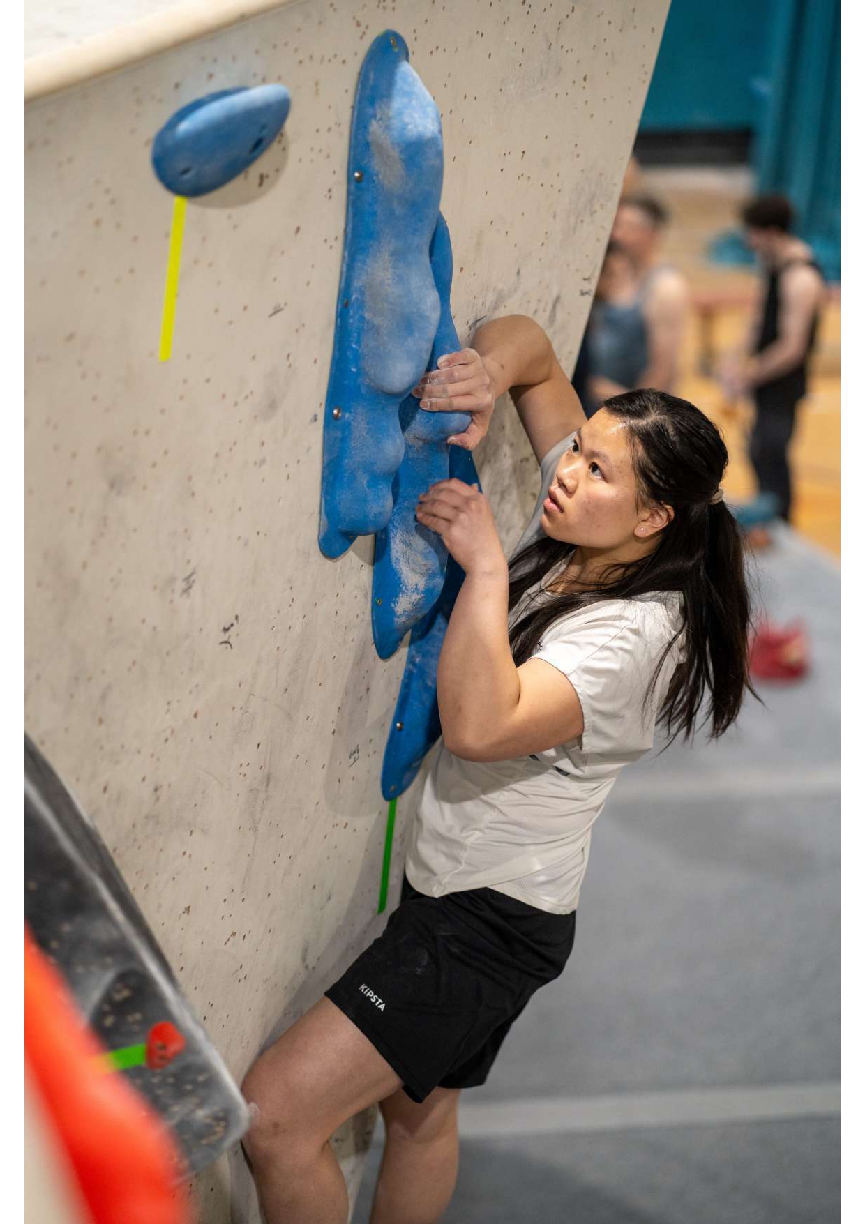 征服巖壁ICE-抱石運動如何重塑你的生活與友誼:「除了工作與家庭，抱石讓你結識一群志同道合的夥伴，打破「成年後難交真心朋友」的魔咒。」-MoveLink 