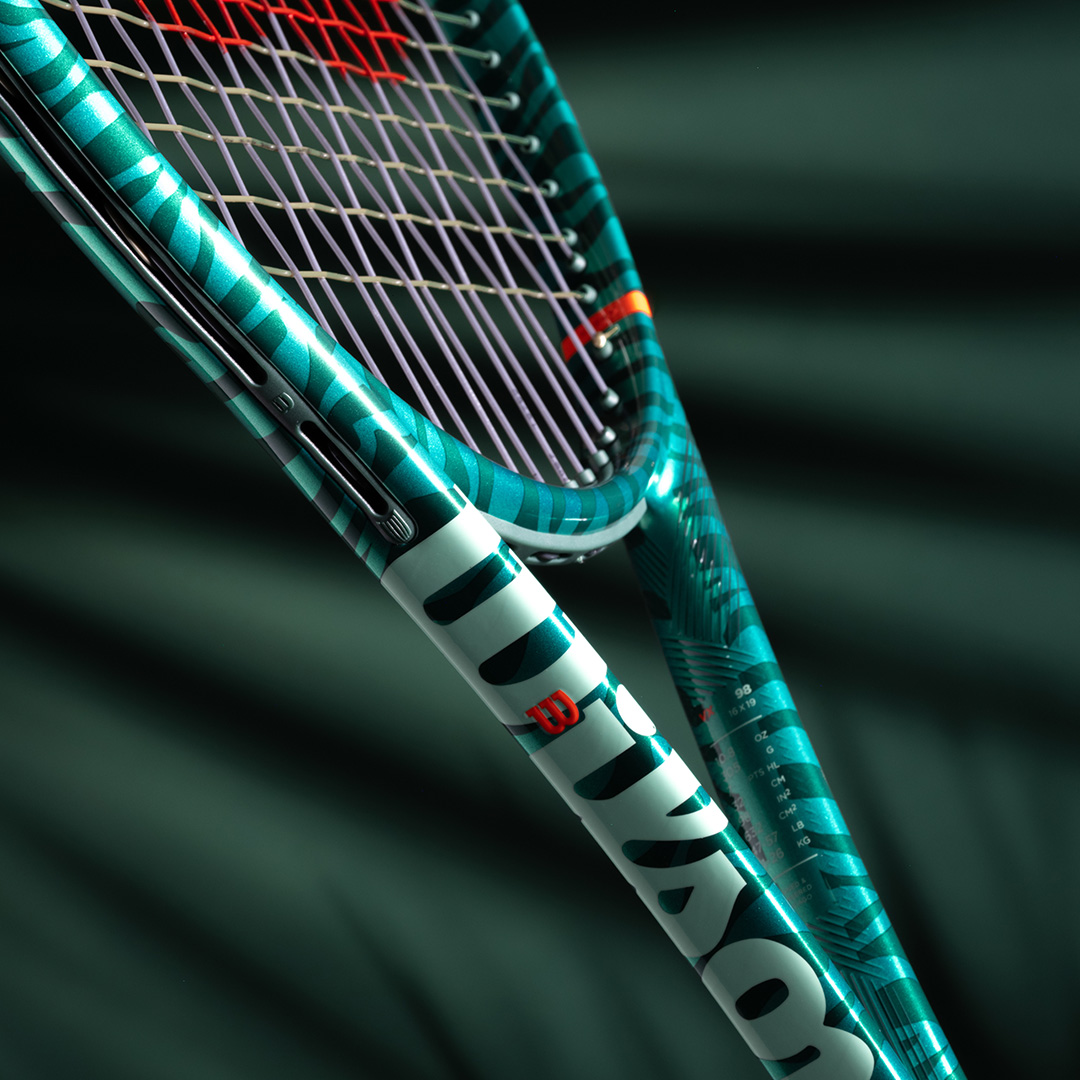 Limited] Wilson Aryna Sabalenka Blade 98 16x19 V10 Tiger Edition