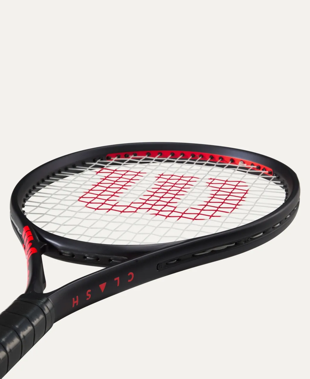 Wilson Clash 25 V3 Junior Tennis Racket (Pre-strung)