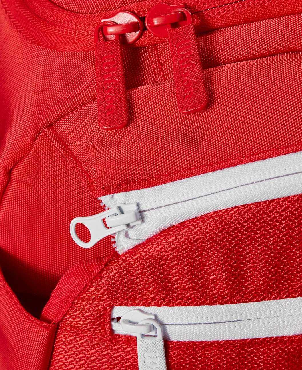 Wilson Super Tour Red Small Duffle