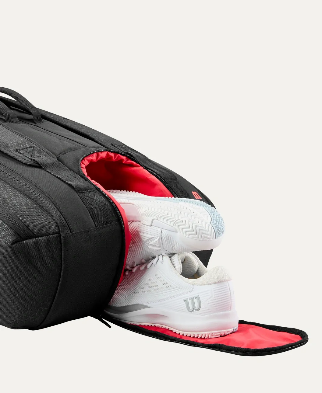 Wilson Clash V3 Super Tour 15 Pack