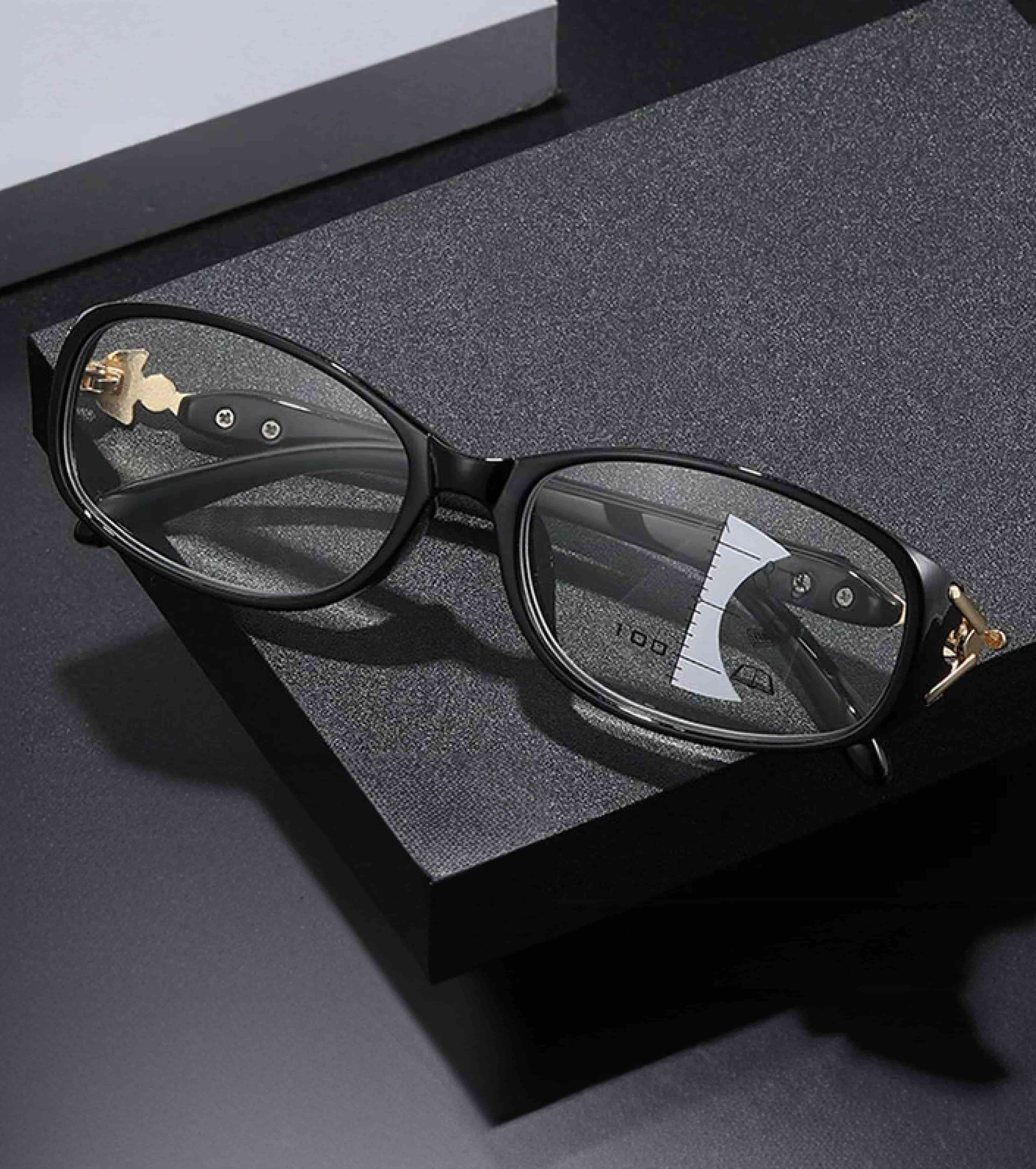 多焦点ブルーライトカット老眼鏡