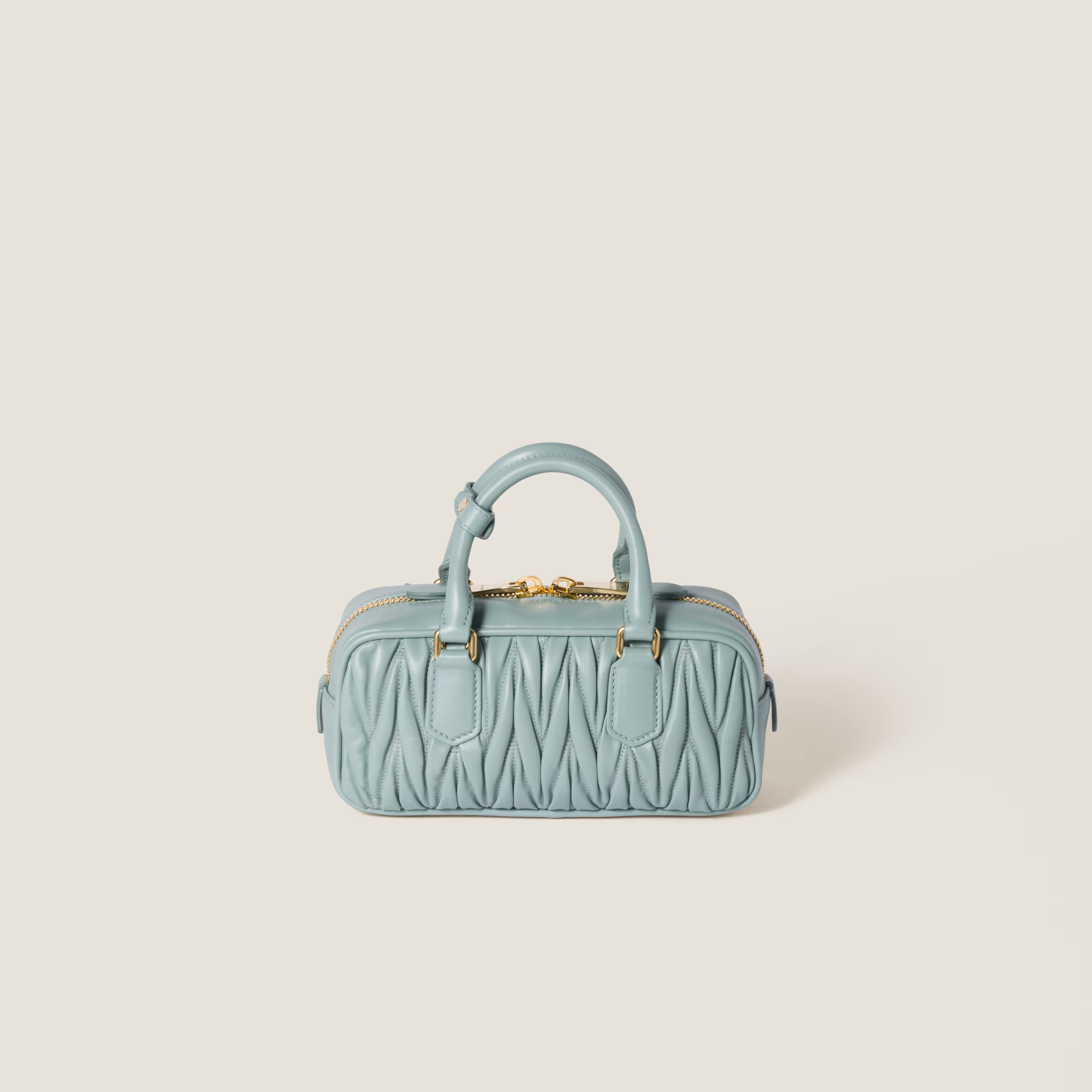 ☆送料関税込☆MiuMiu アルカディ マテラッセレザー バッグ☆ MIUMIU】アルカディ マテラッセレザー バッグ