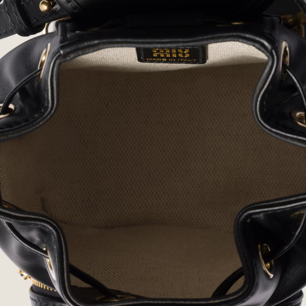 レザー ミニバックパック