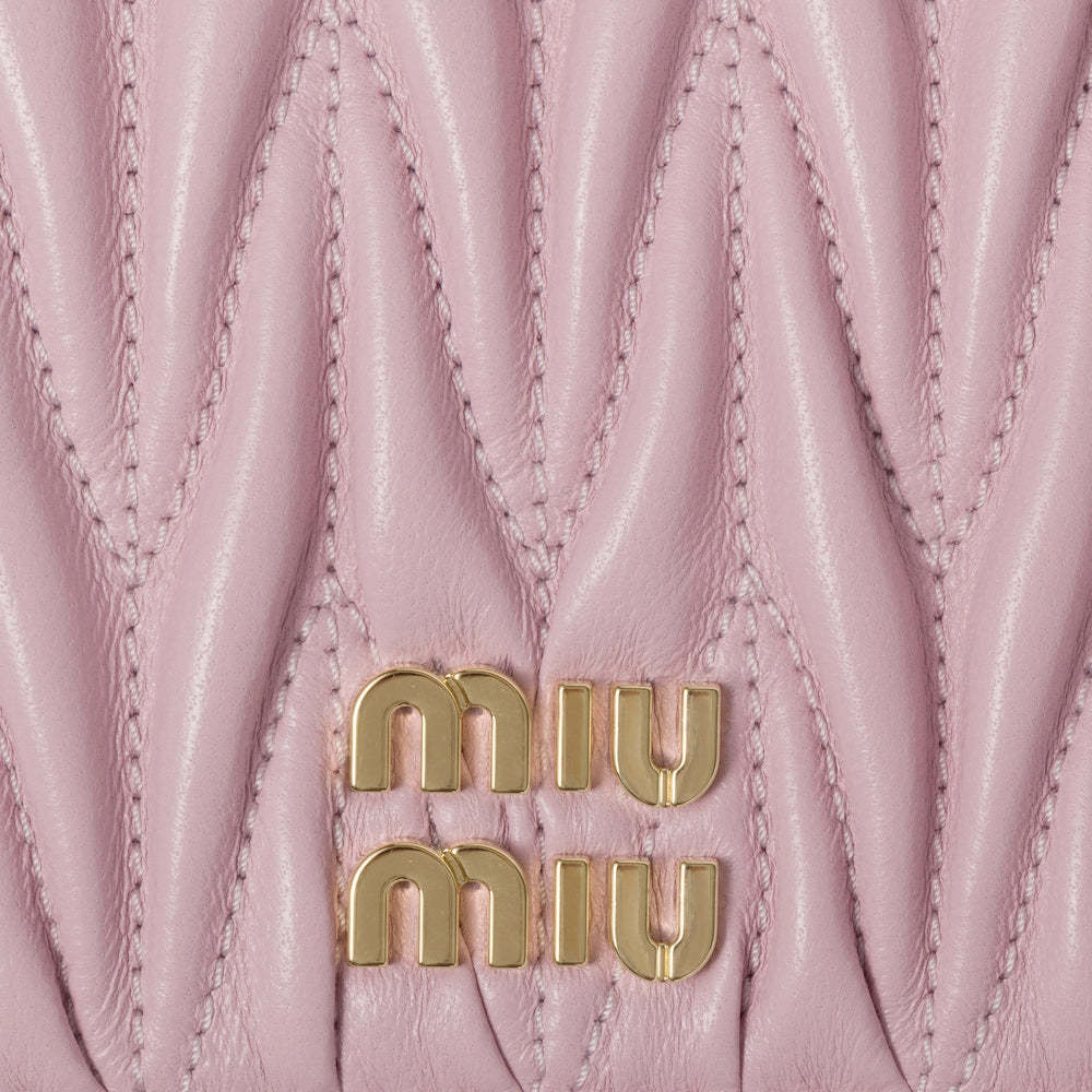 マテラッセレザー 折り財布