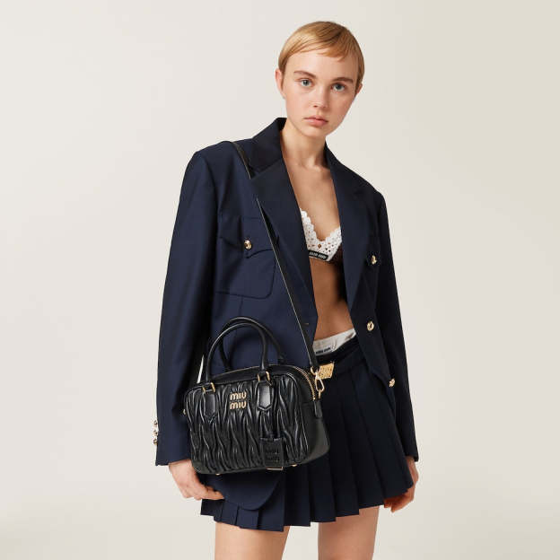 アルカディ マテラッセレザー バッグ ミディアム