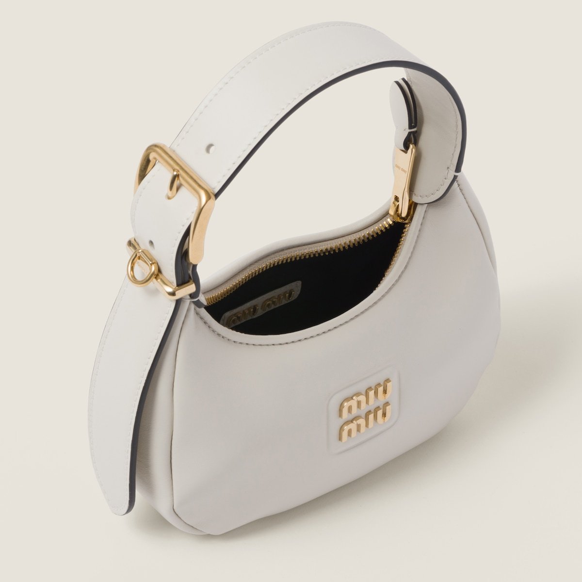 レザー ホーボーバッグ