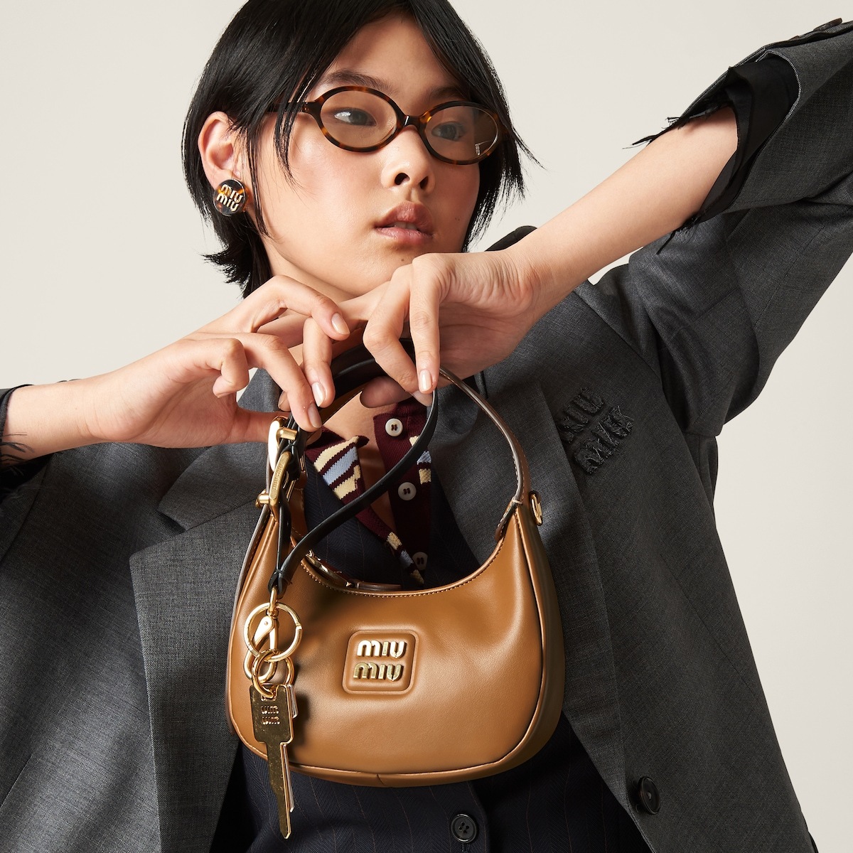 レザー ホーボーバッグ