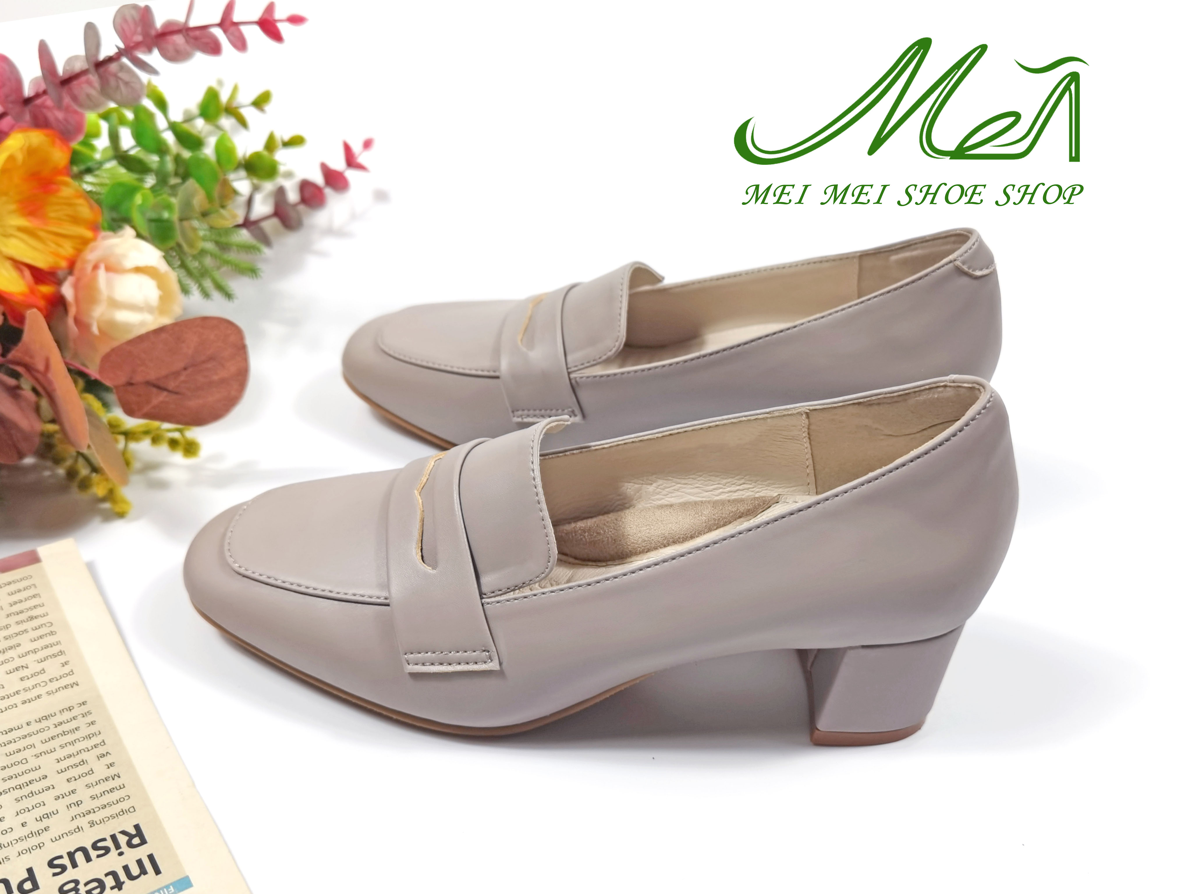 方頭橫擔存半粗踭樂福鞋