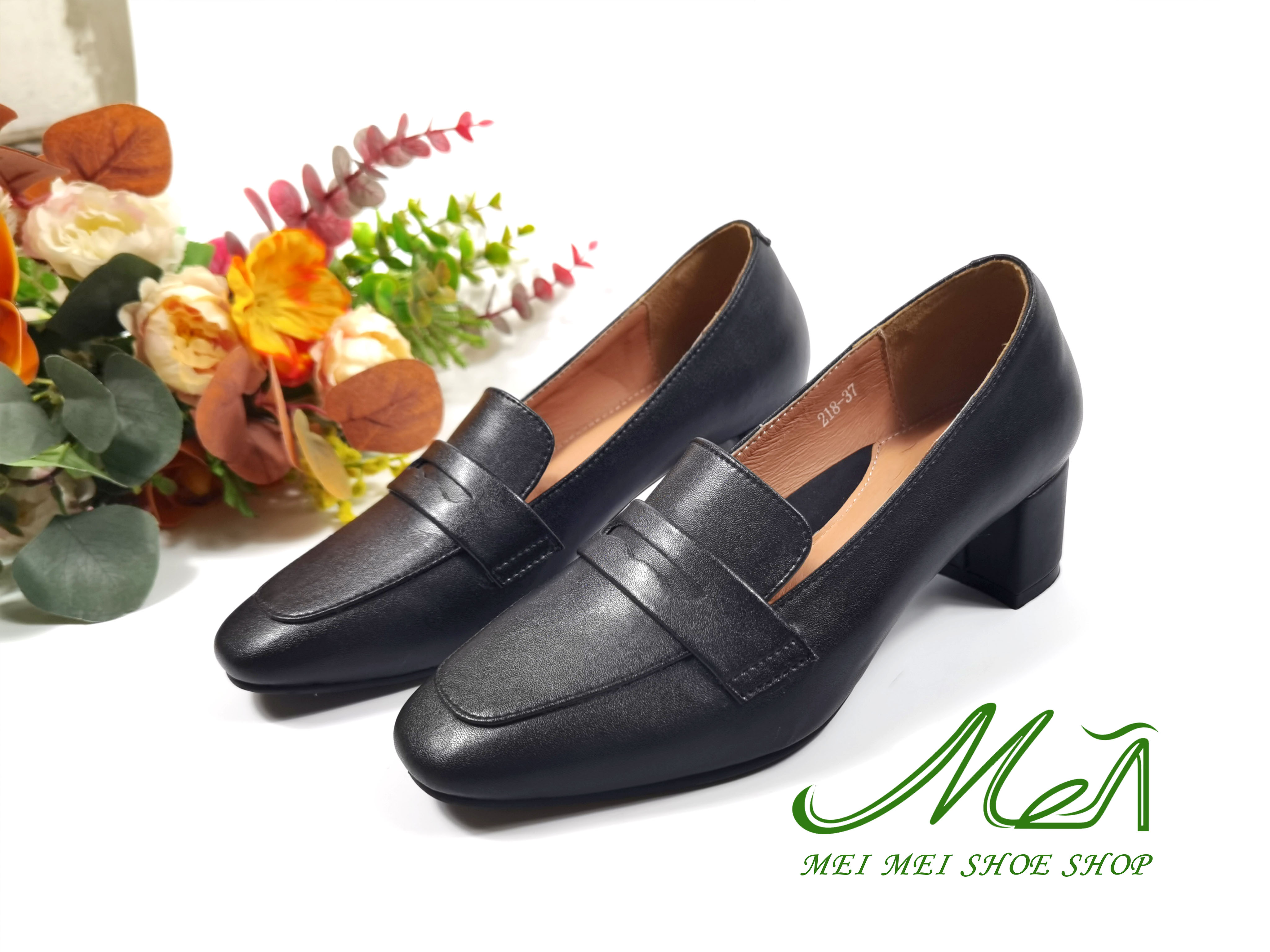 方頭橫擔存半粗踭樂福鞋