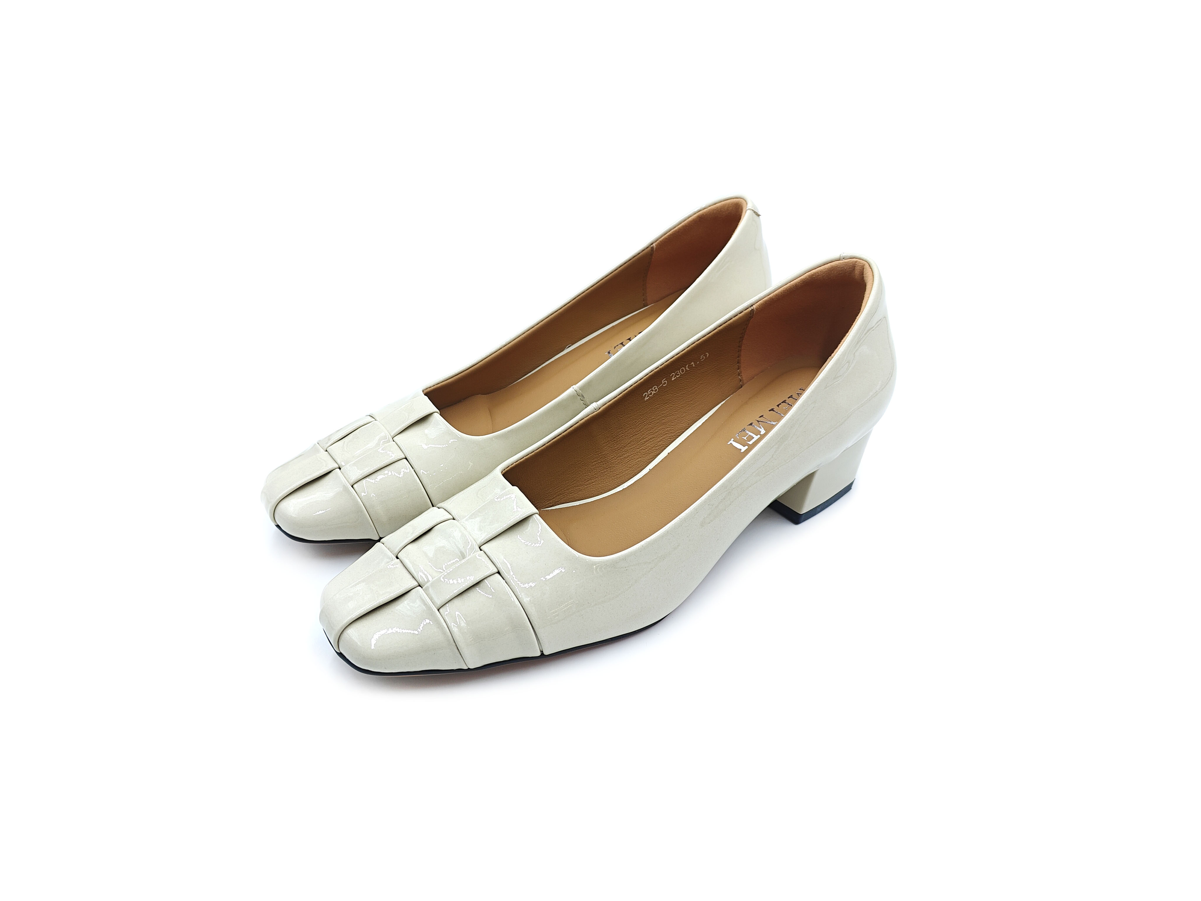 牛漆皮編織方頭粗跟單鞋