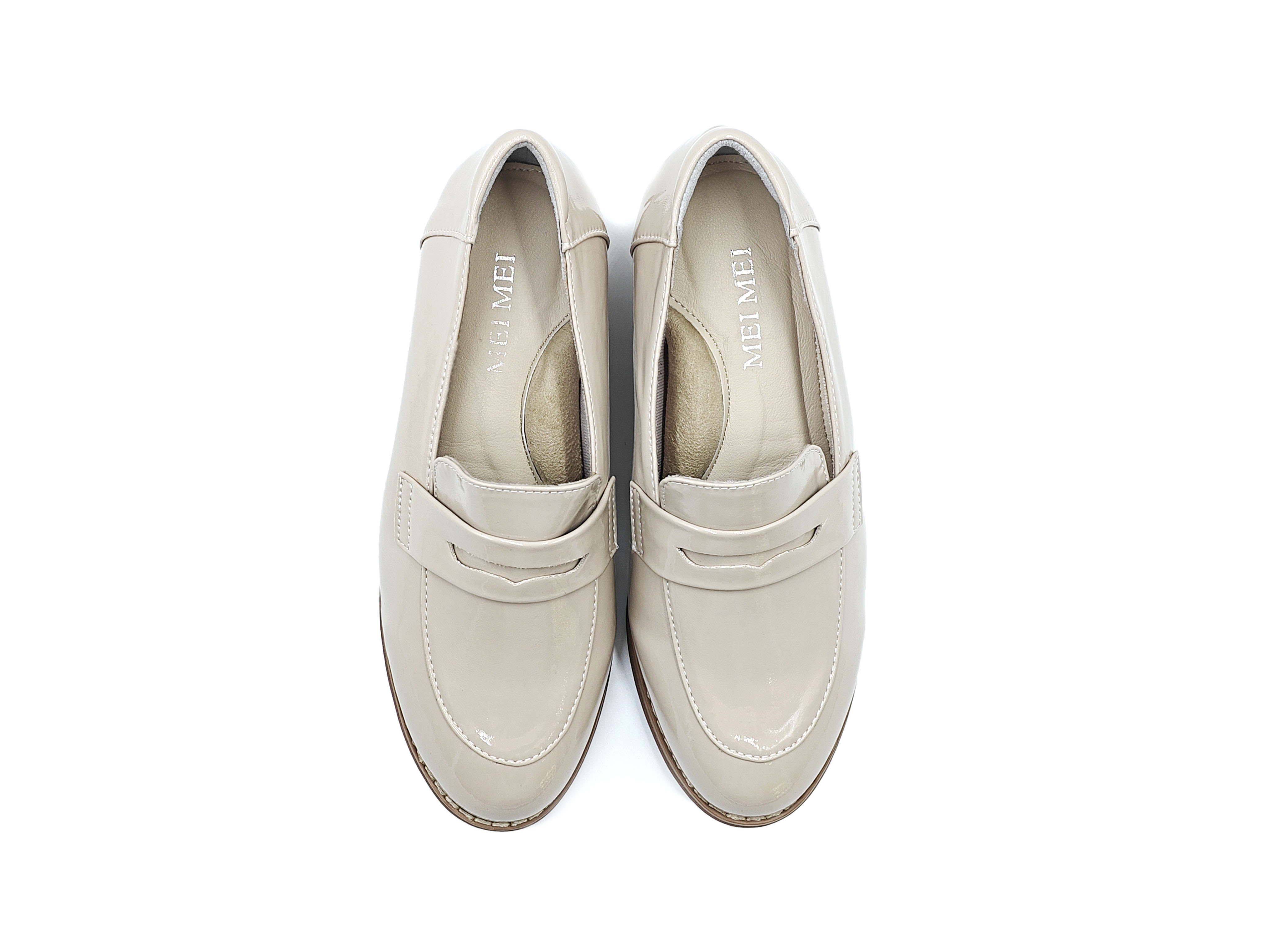 圓頭鏤空橫擔樂福鞋