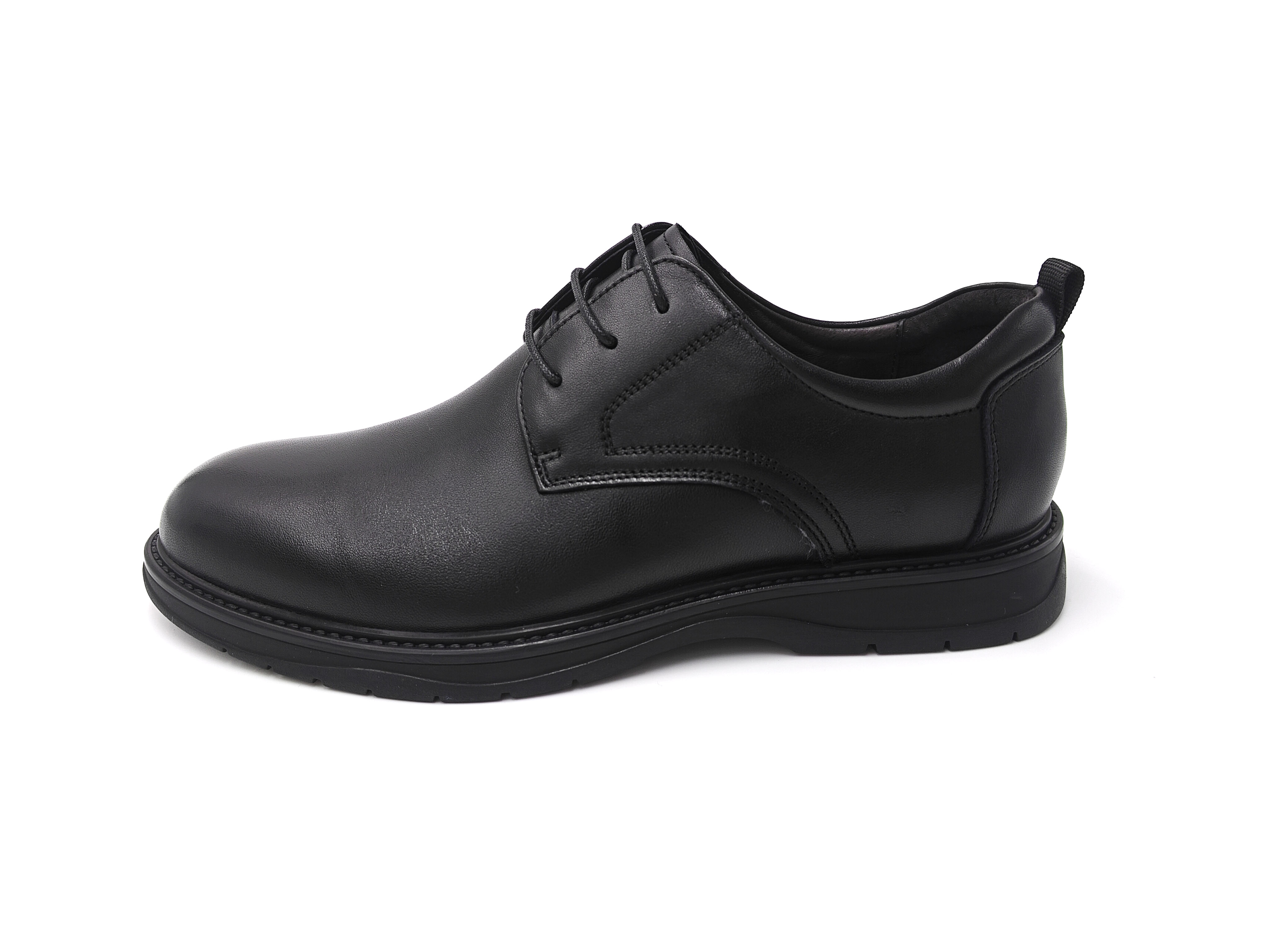 黑色真皮圓頭素面軟皮男裝皮鞋