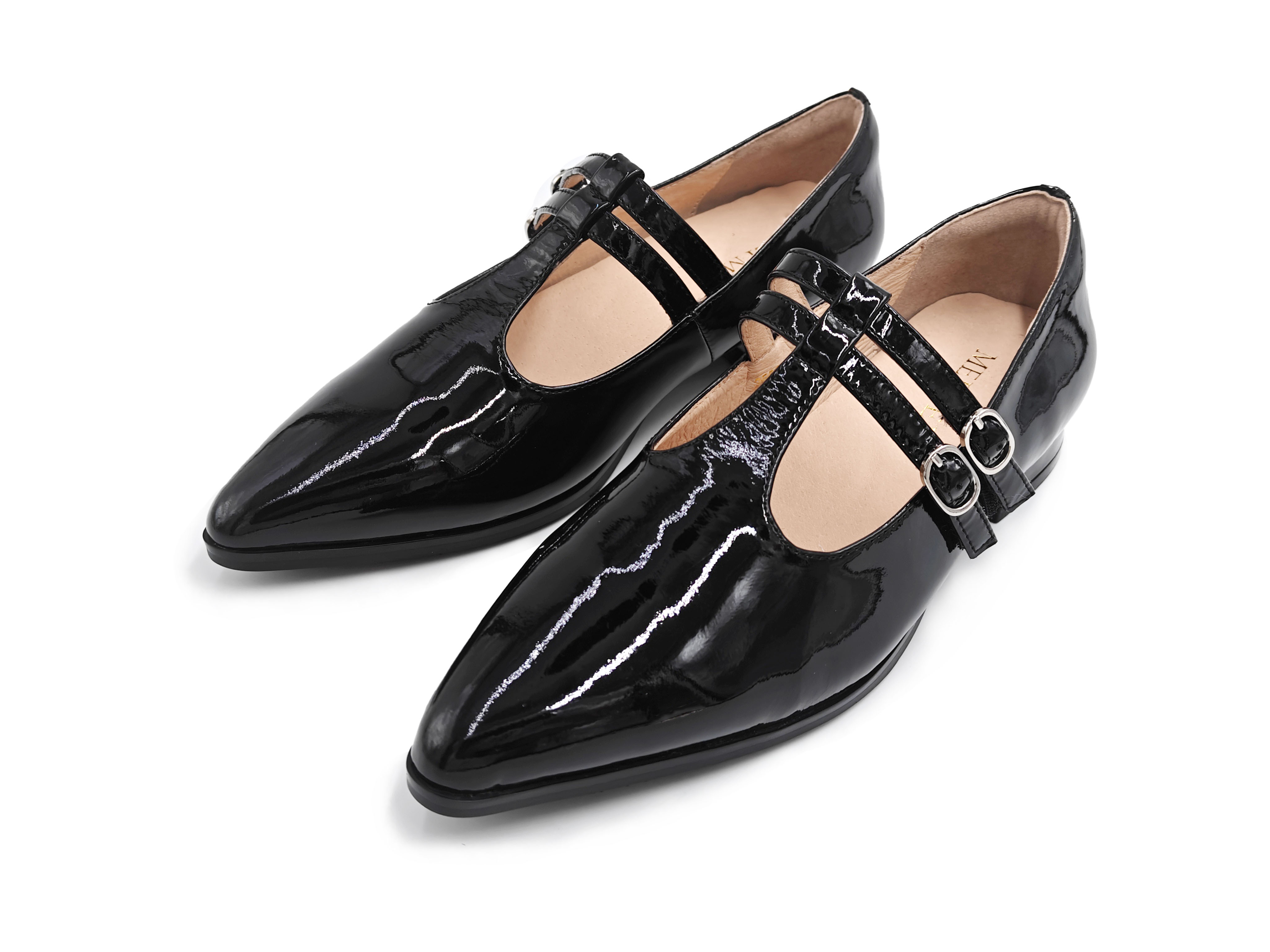 尖頭牛漆皮粗跟休閒鞋