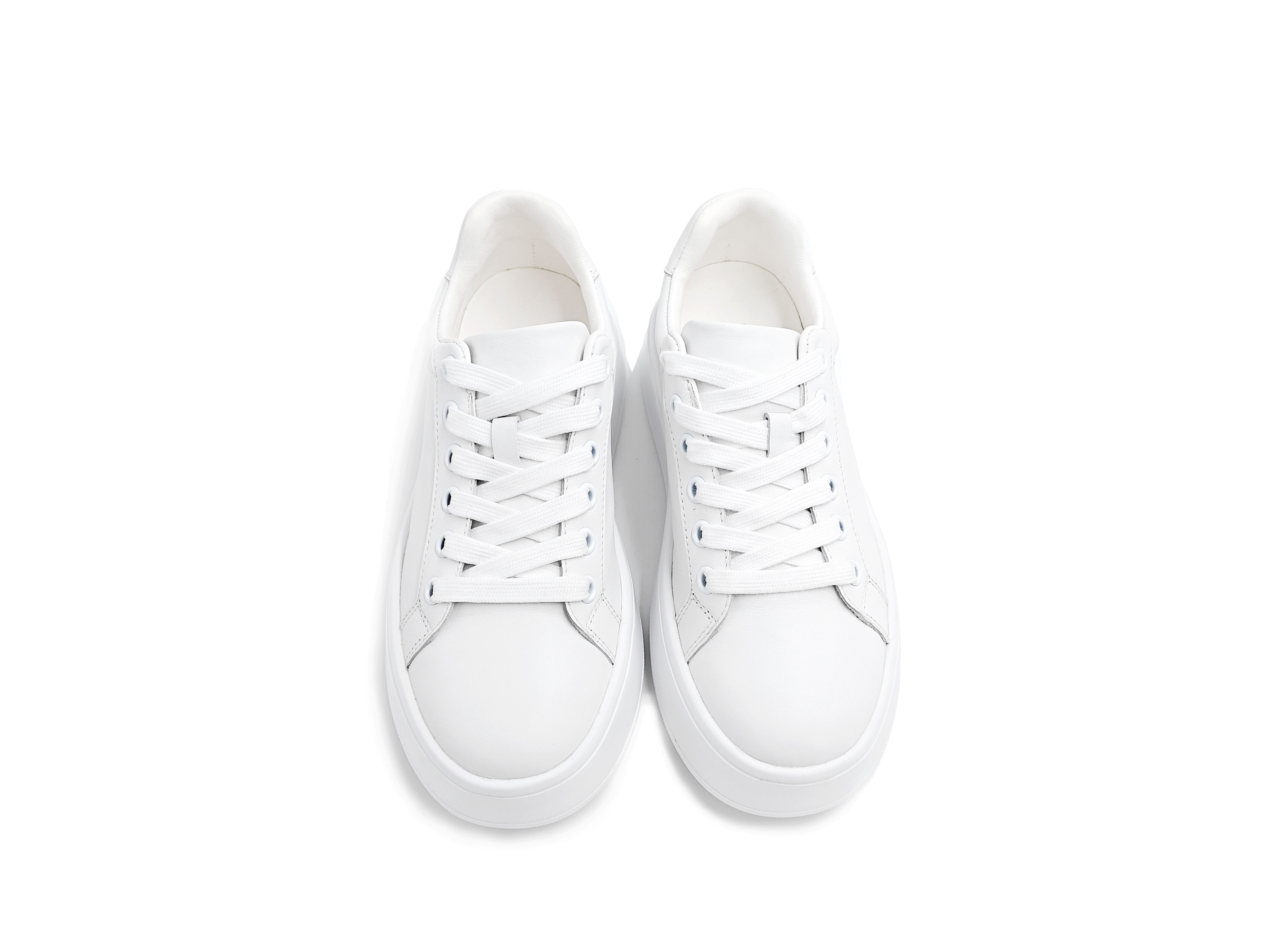 純白色牛皮綁帶厚底超輕休閒小白鞋