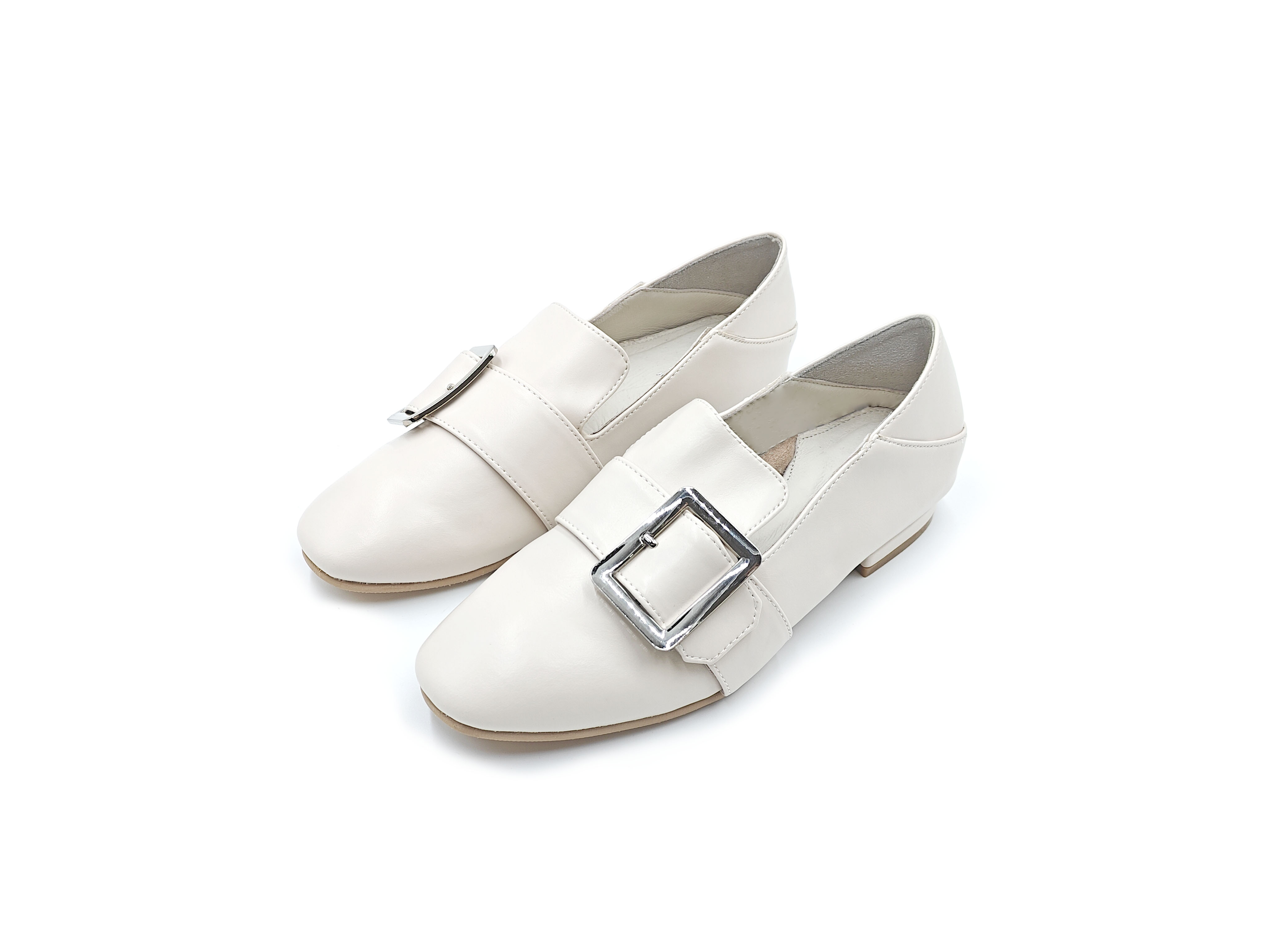 方頭方扣踩跟休閒平底鞋