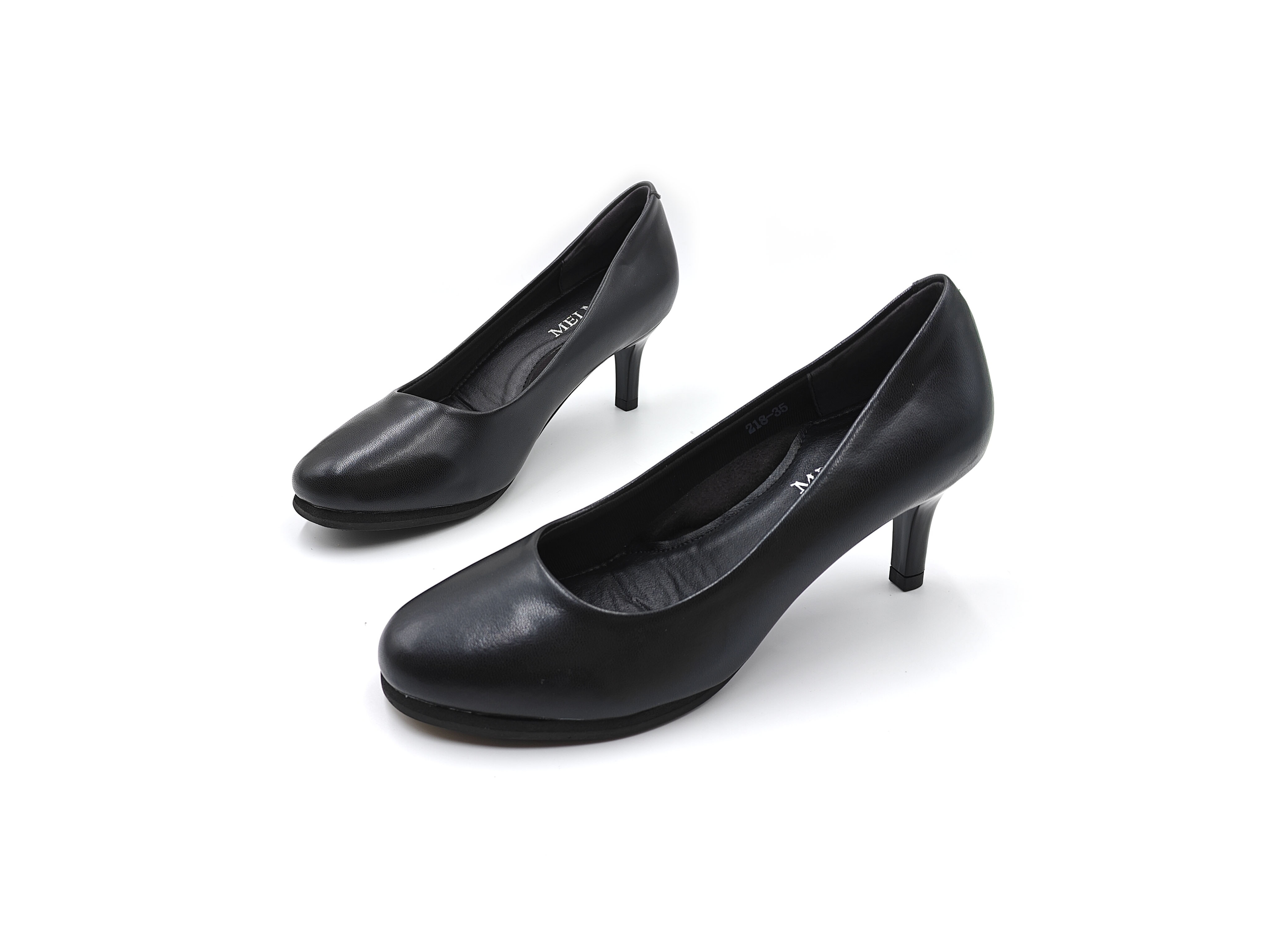 圓頭寬版細跟高跟鞋