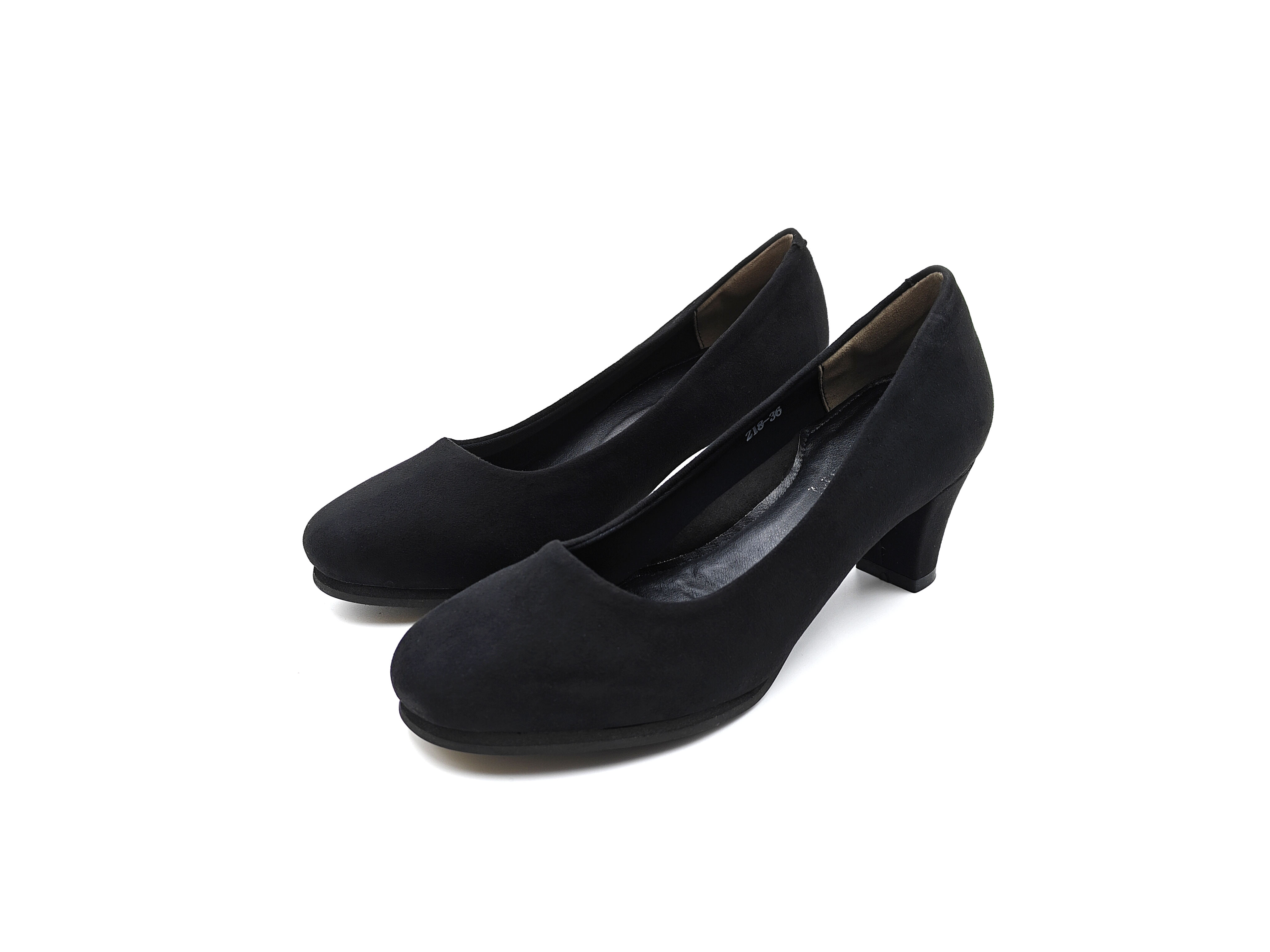 黑色圓頭中粗跟高跟鞋