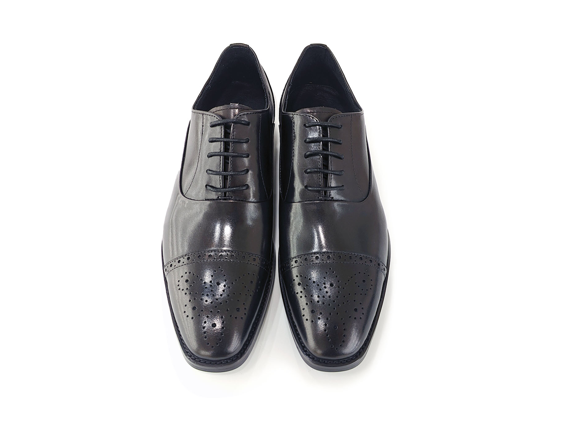 真皮雕花男装牛津鞋